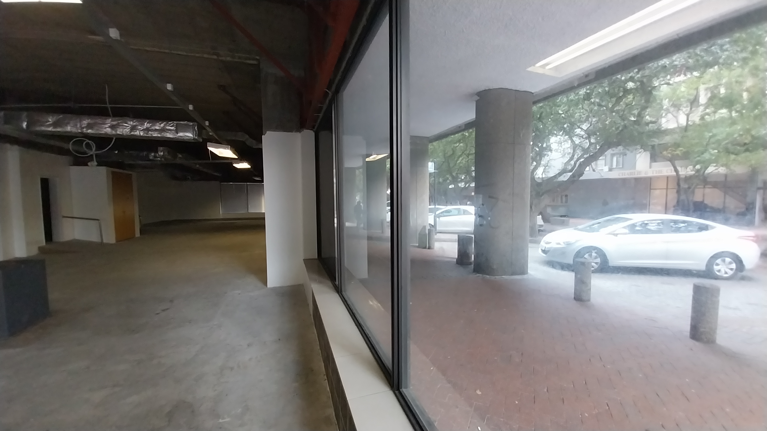 338m² Retail Shops to rent at Cape Town 166 in Cape Town CBD