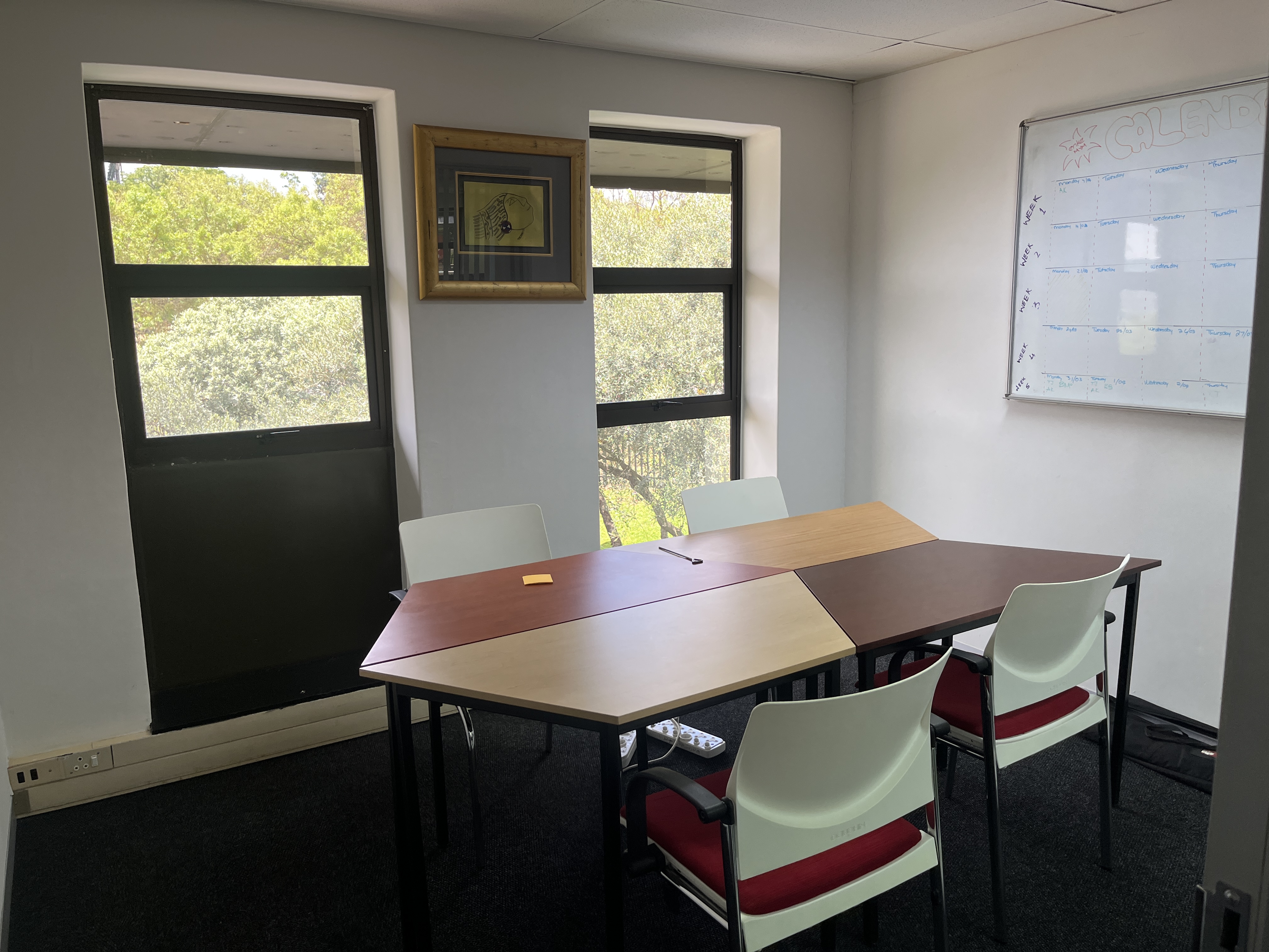 150m² Office Space to rent at Hurlingham Office Park in Hurlingham