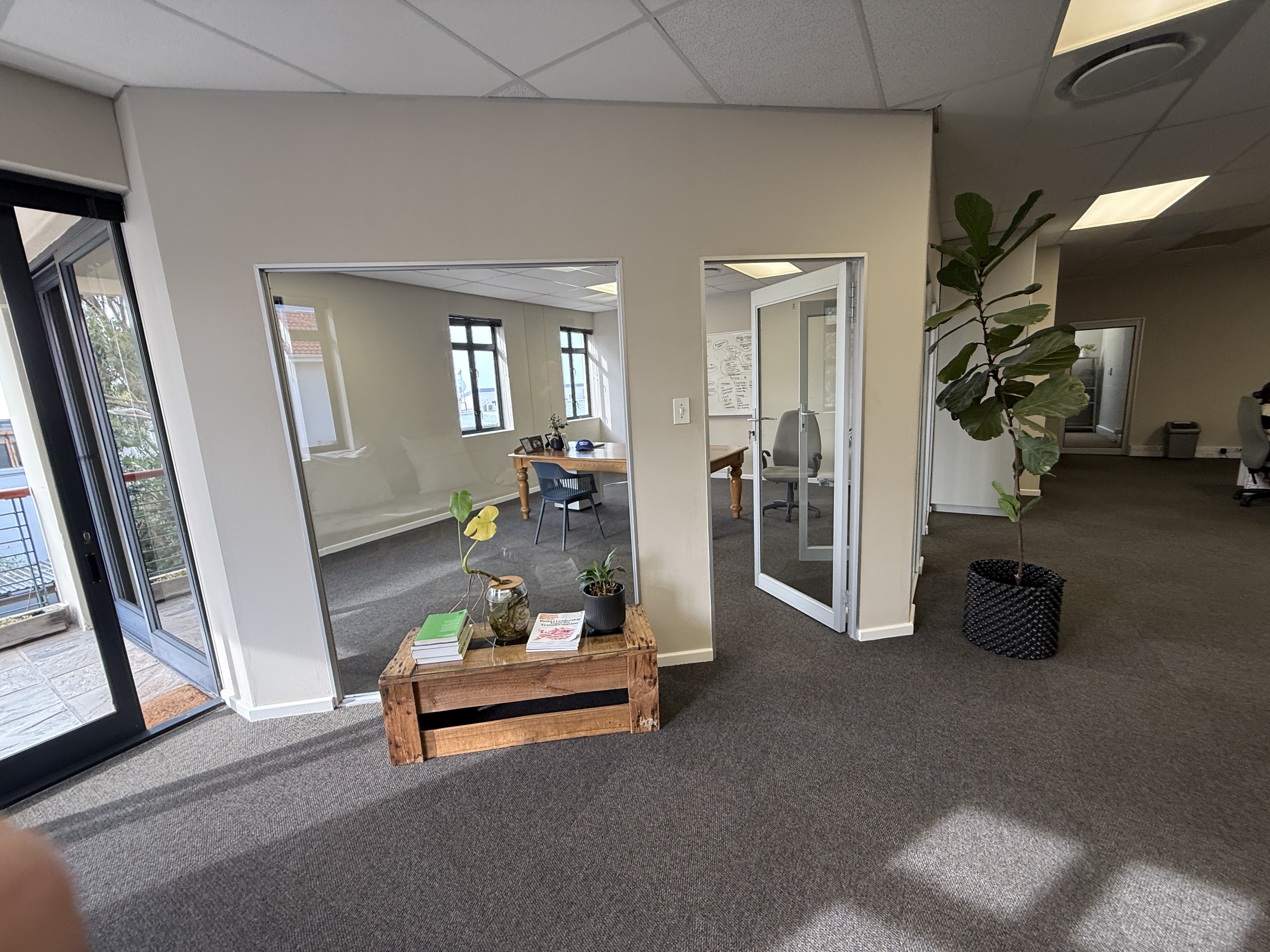 Office Space to rent at Miltons Way in Westlake