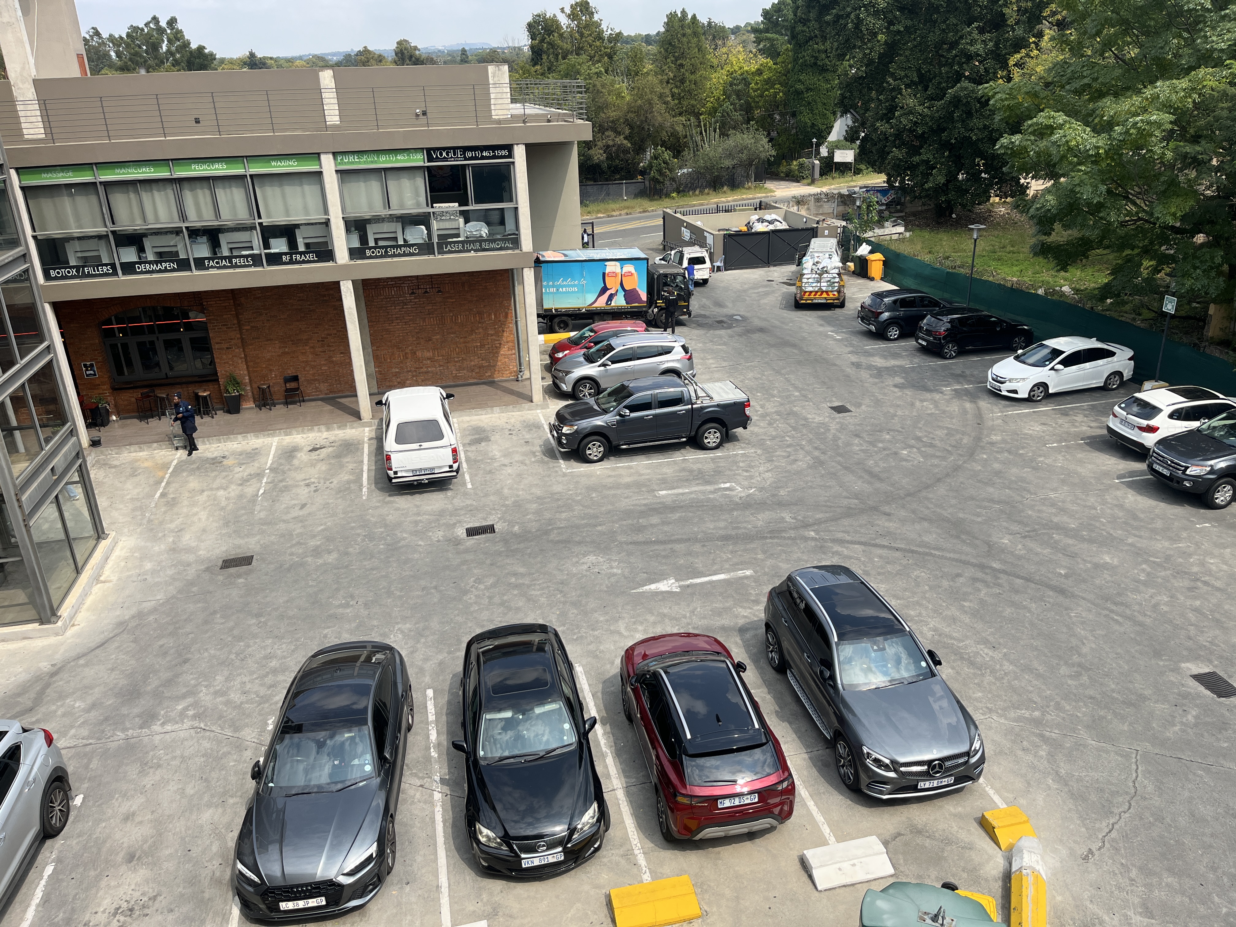 165m² Office Space to rent at Riverside Junction in Bryanston