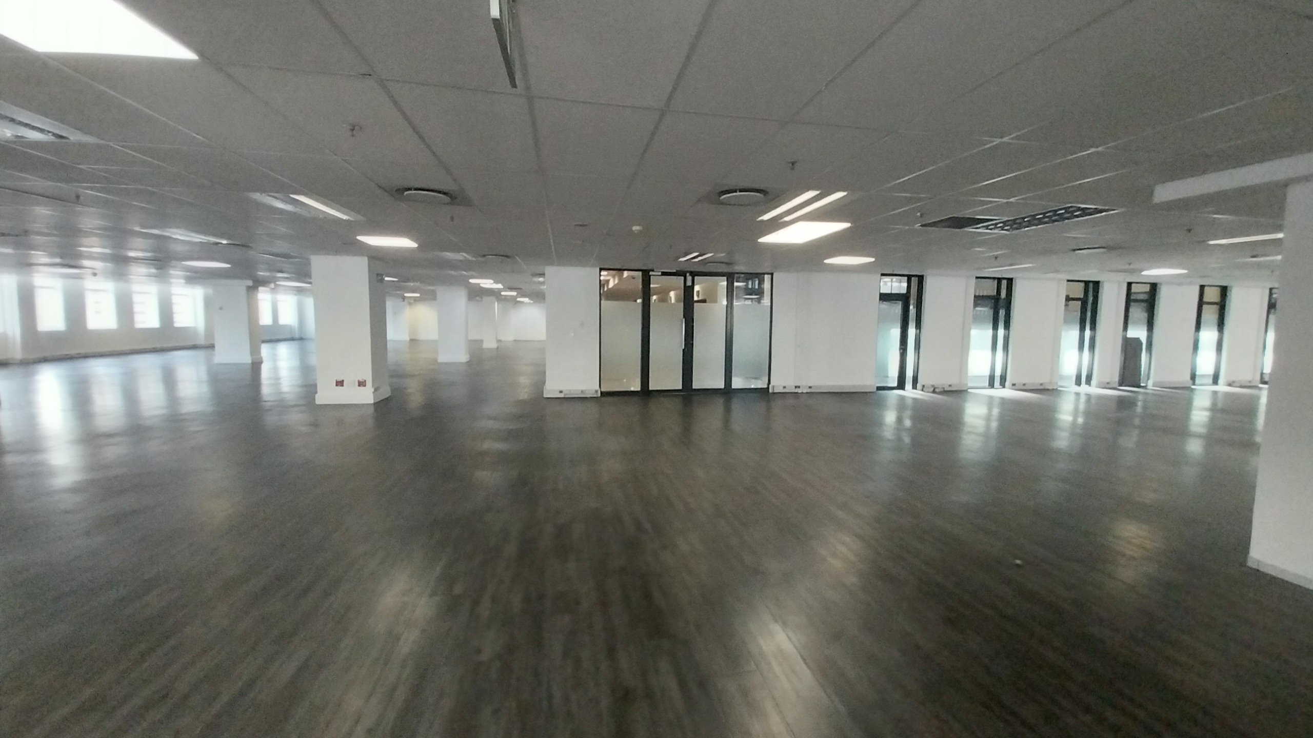 2 173m² Office Space to rent at 11 Adderley in Cape Town CBD