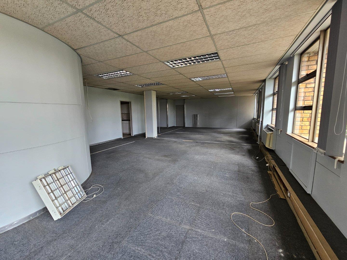 Office Space to rent at Louwville Place in Bellville CBD