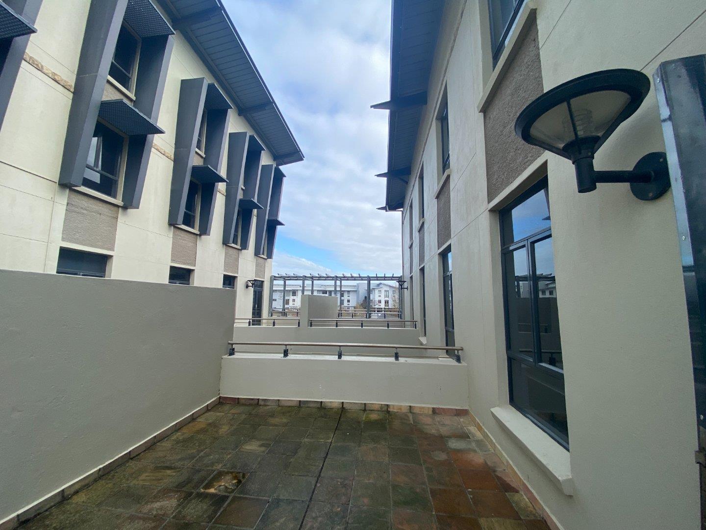 279m² Office Space to rent at The Beachhead in Somerset West Mall Triangle