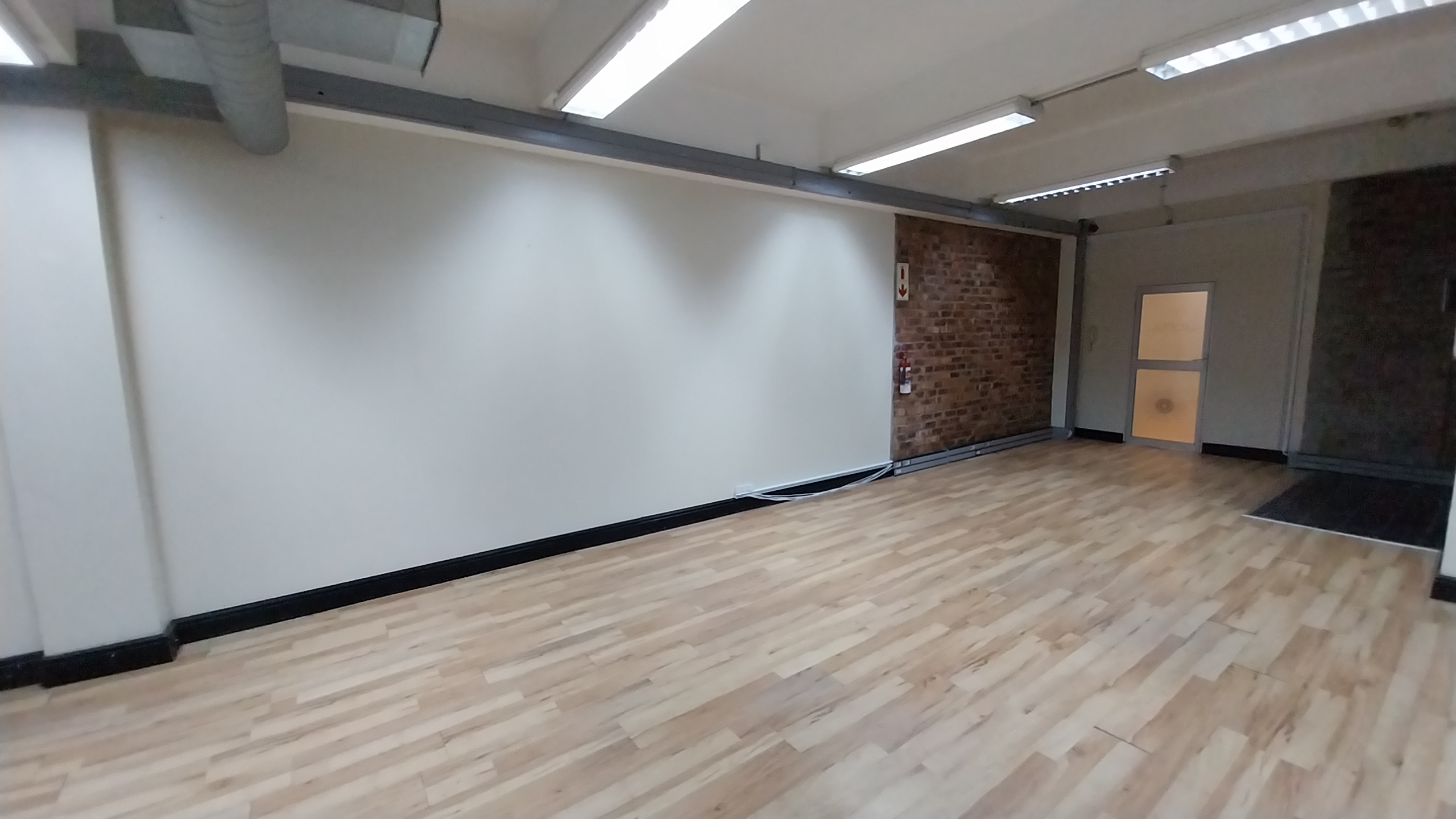 124m² Office Space to rent at 4 Loop Street in Cape Town CBD