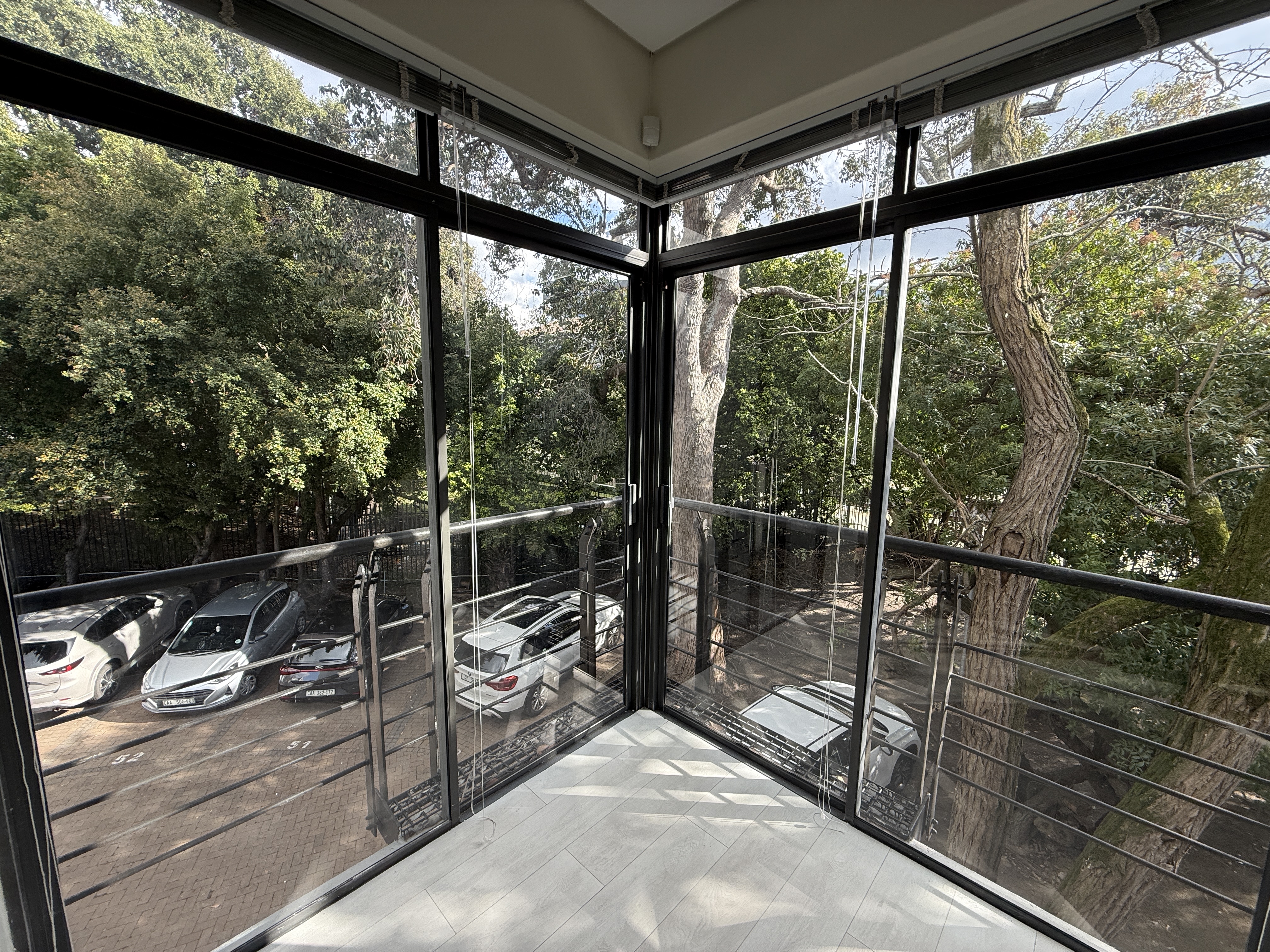 415m² Office Space to rent at Boundary Terraces in Newlands