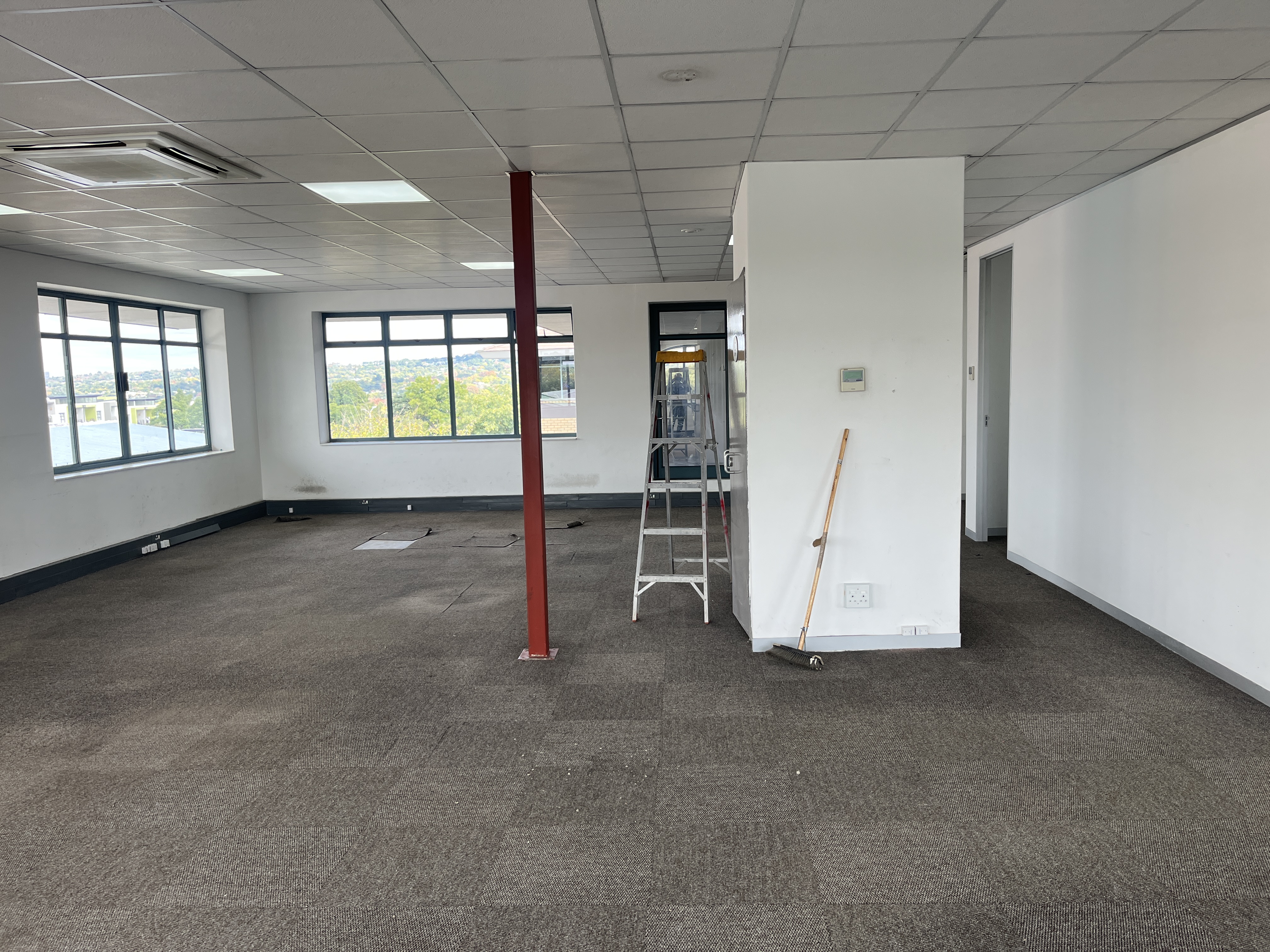 261m² Office Space to rent at 371 Rivonia Boulevard in Rivonia