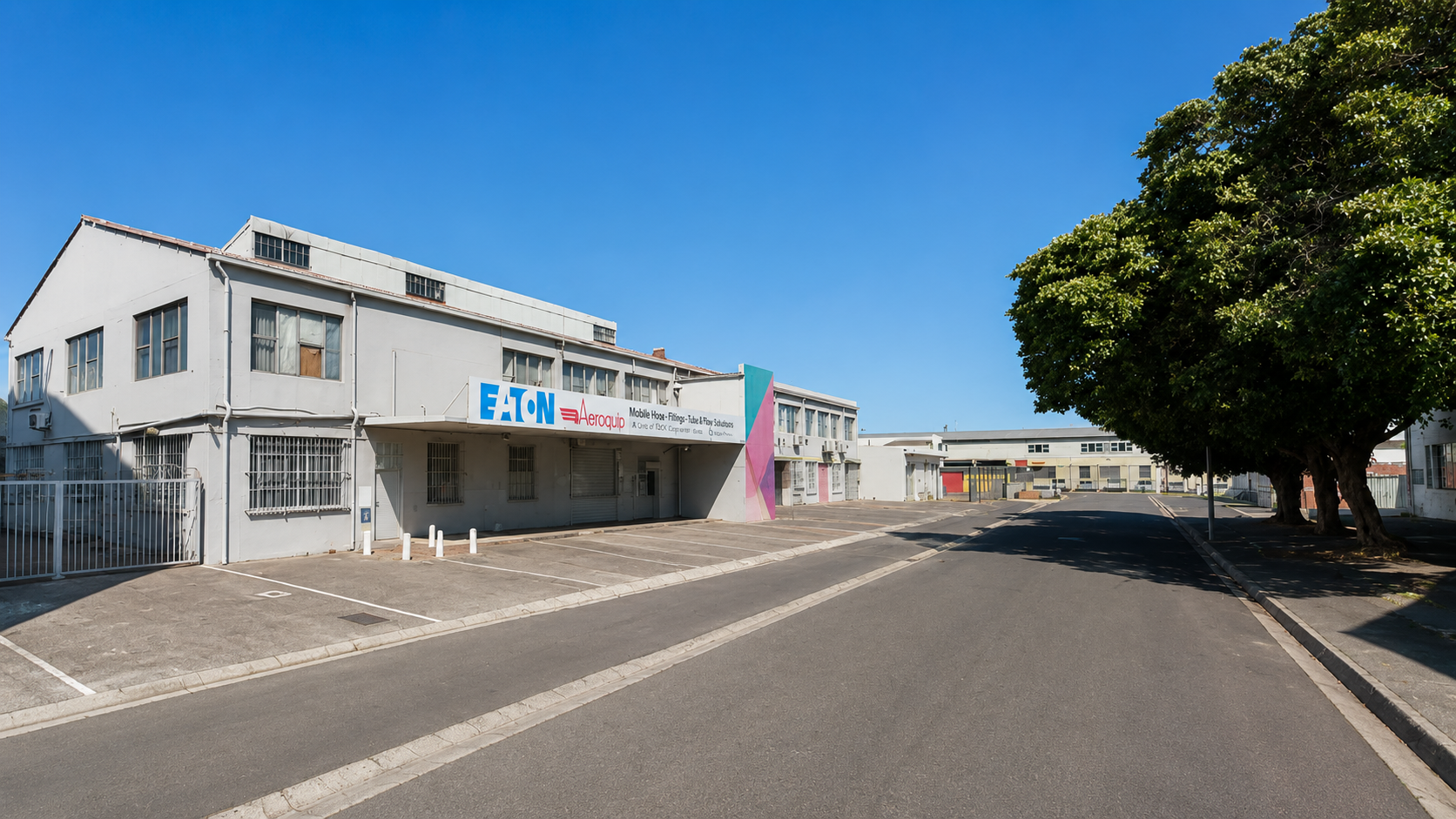 900m² Warehouse to rent at Industry Park 6-8 Perfecta Street in Paarden Eiland