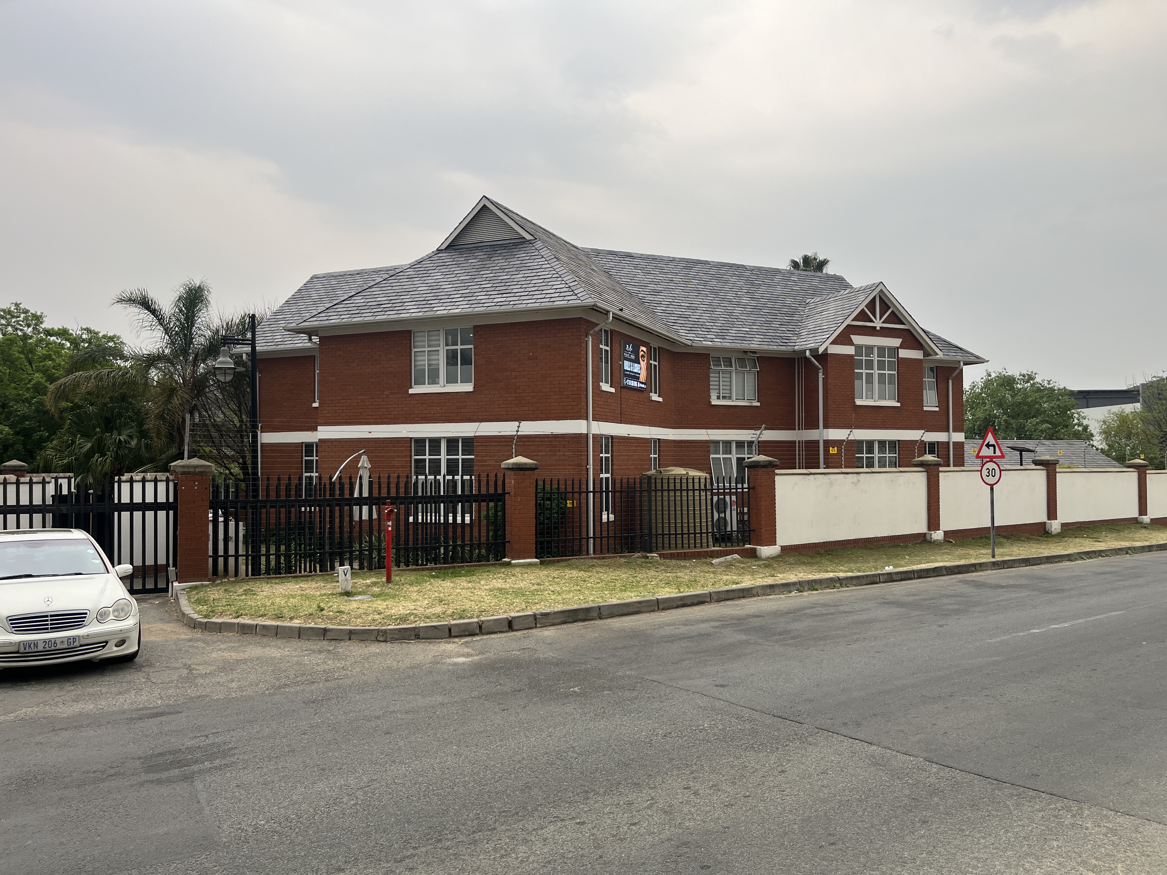 Office Space to rent at Mulberry Hill Office Park in Dainfern