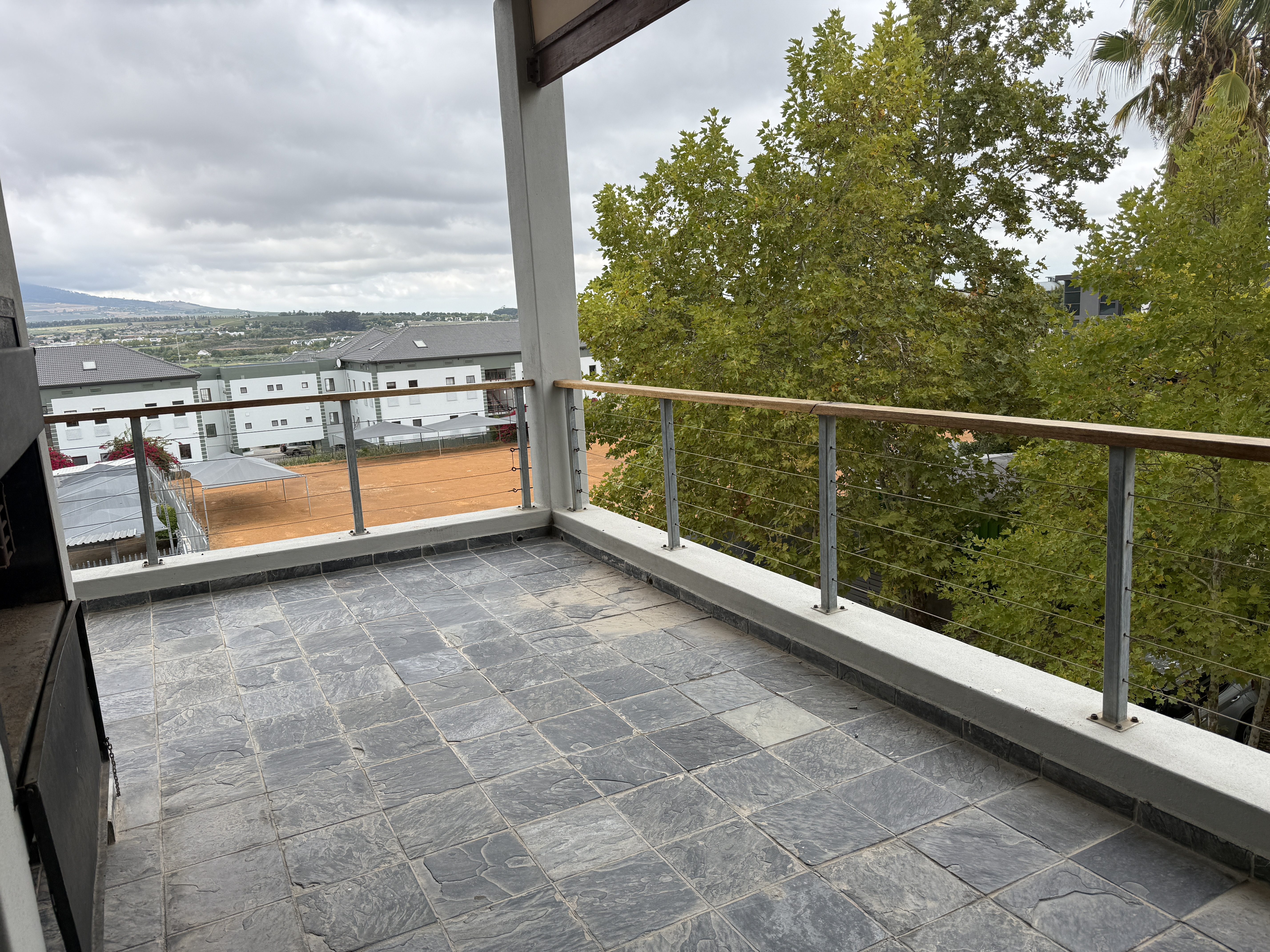 221m² Office Space to rent at Quantum House in Techno Park