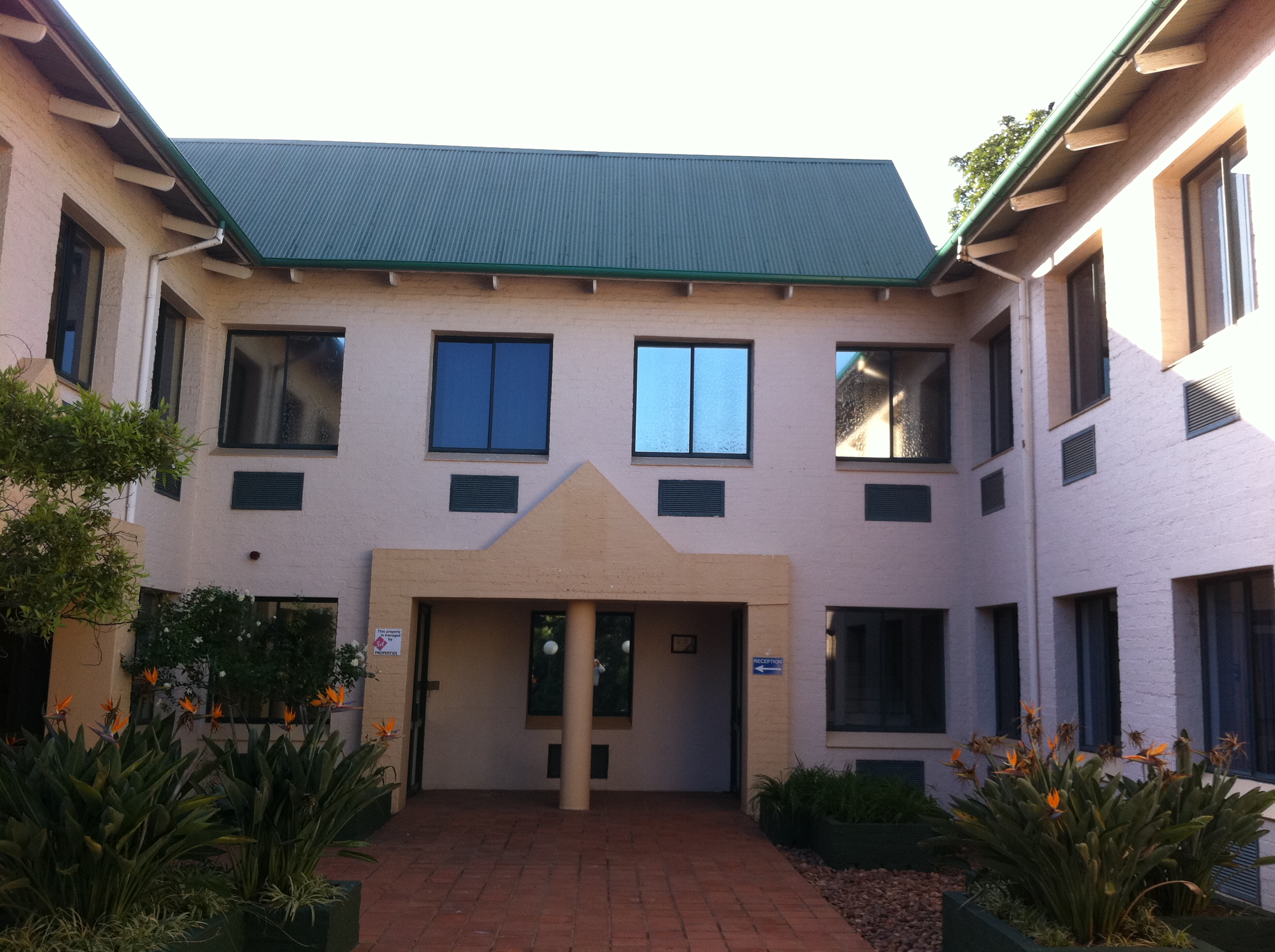 300m² Office Space to rent at CBC House in Ferndale