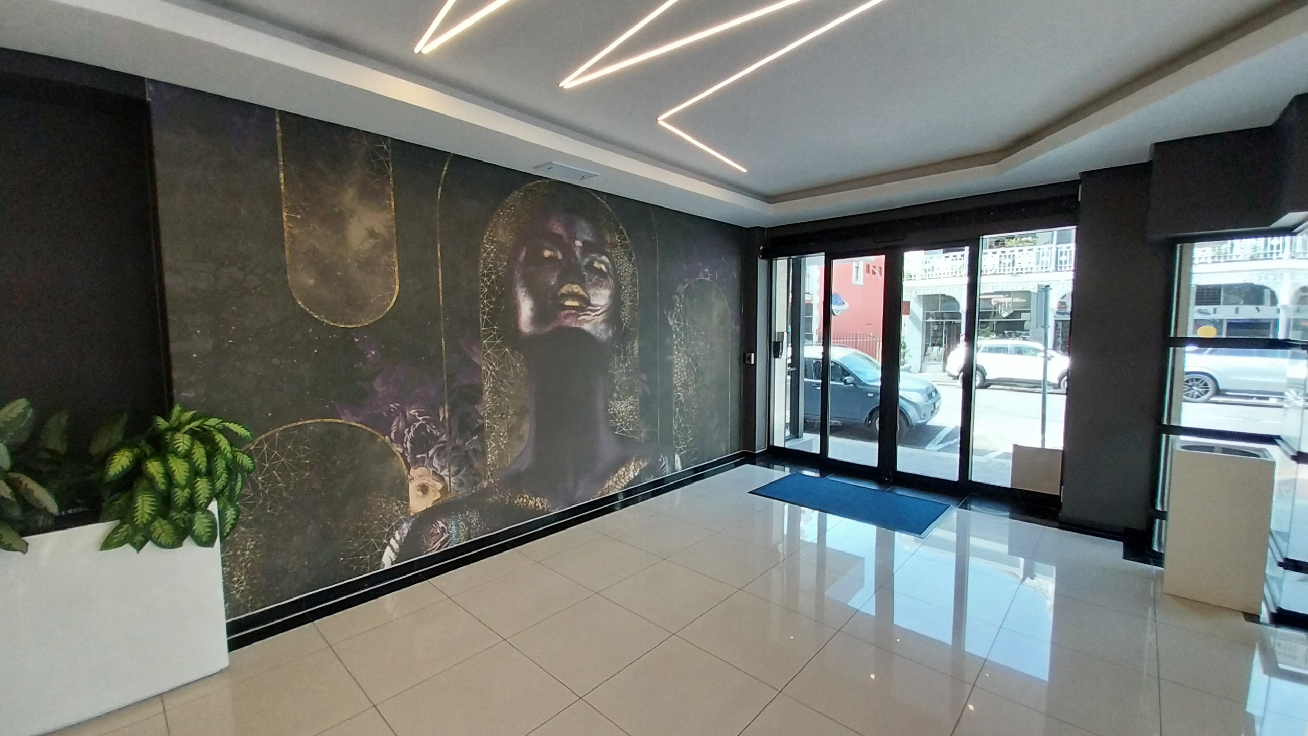 215m² Office Space to rent at 172 Long Street in Cape Town CBD