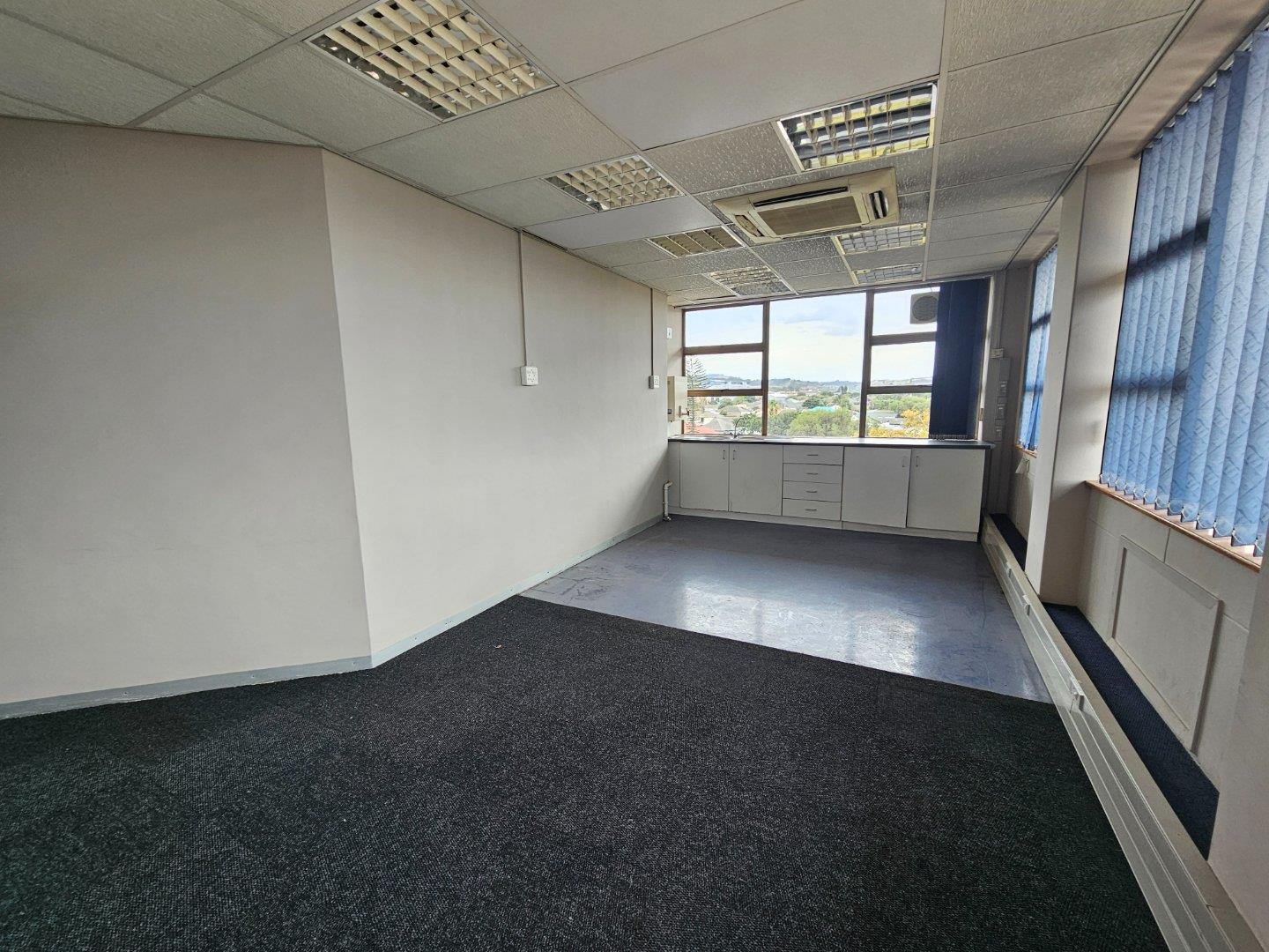 Office Space to rent at Louwville Place in Bellville CBD