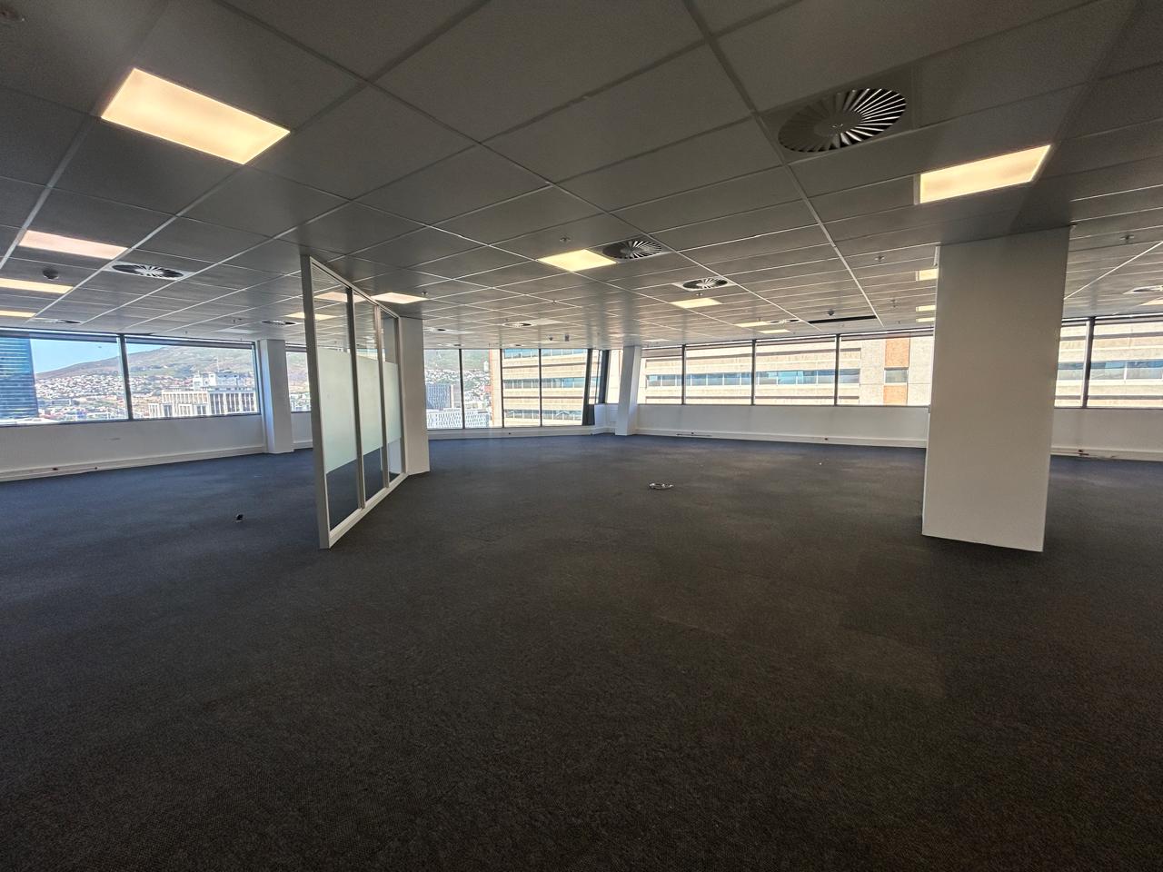 625m² Office Space to rent at 35 Lower Long Street in Cape Town CBD