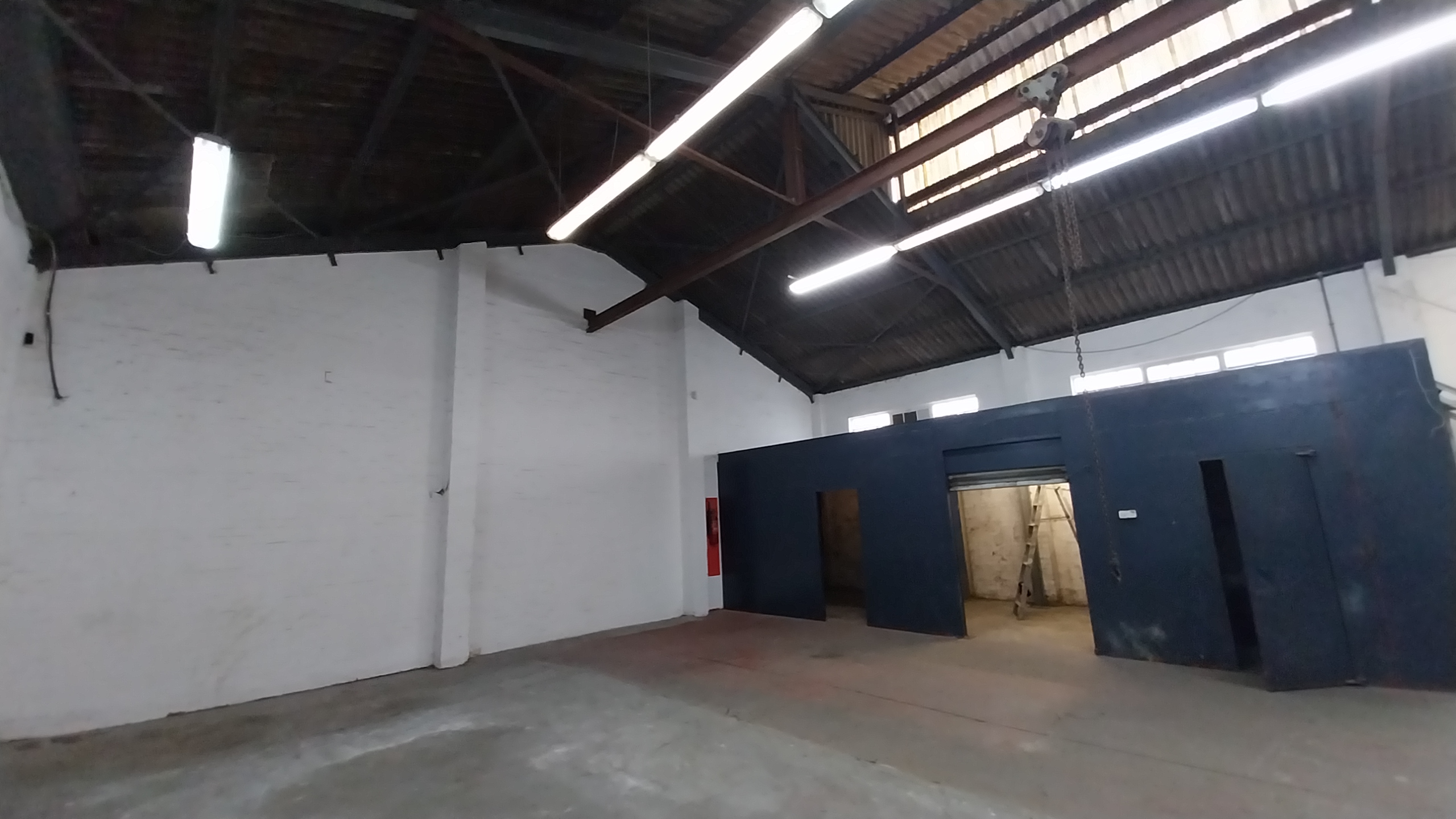 500m² Warehouse to rent at Brice Industrial Park in Epping Industrial