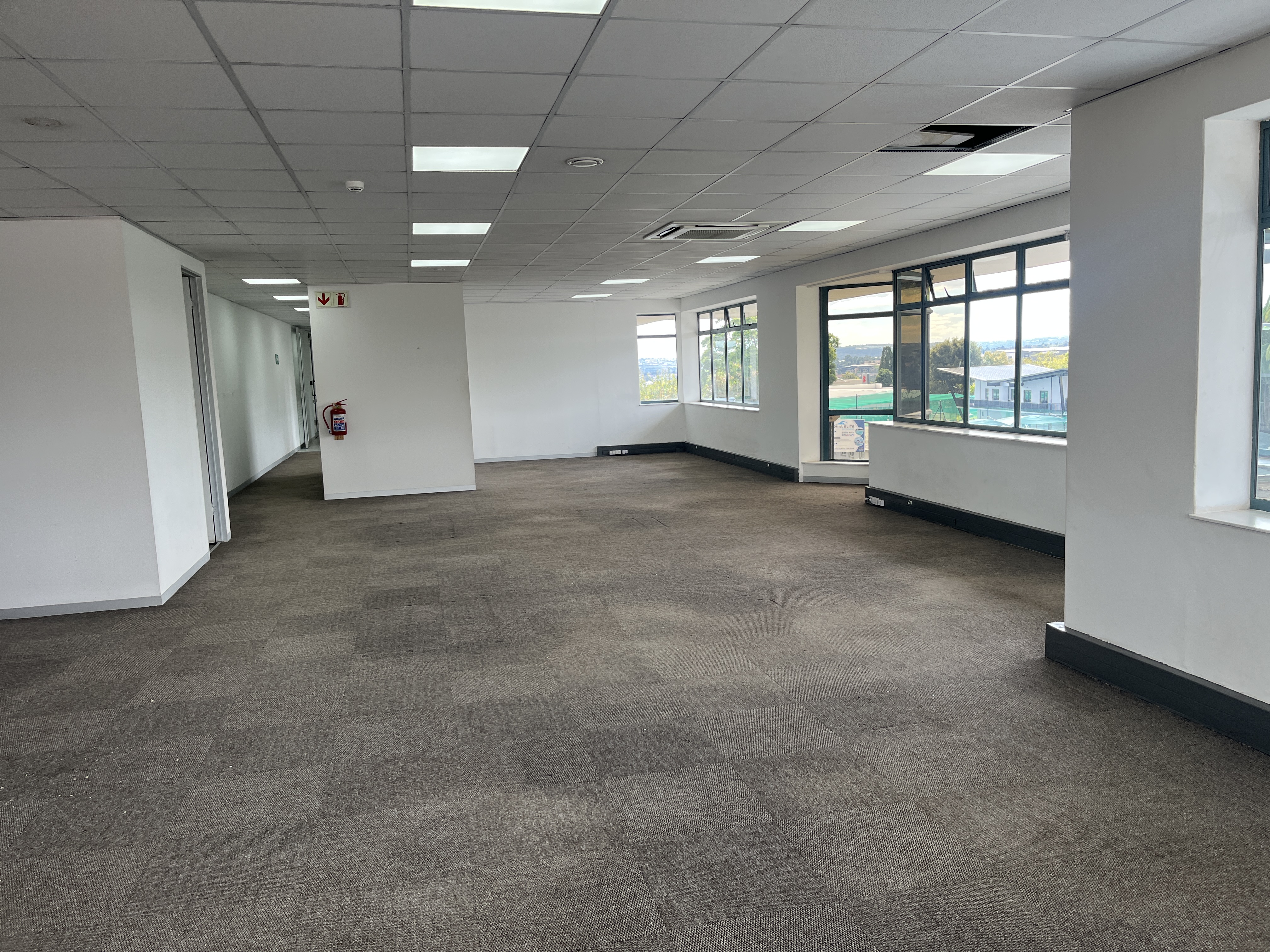261m² Office Space to rent at 371 Rivonia Boulevard in Rivonia