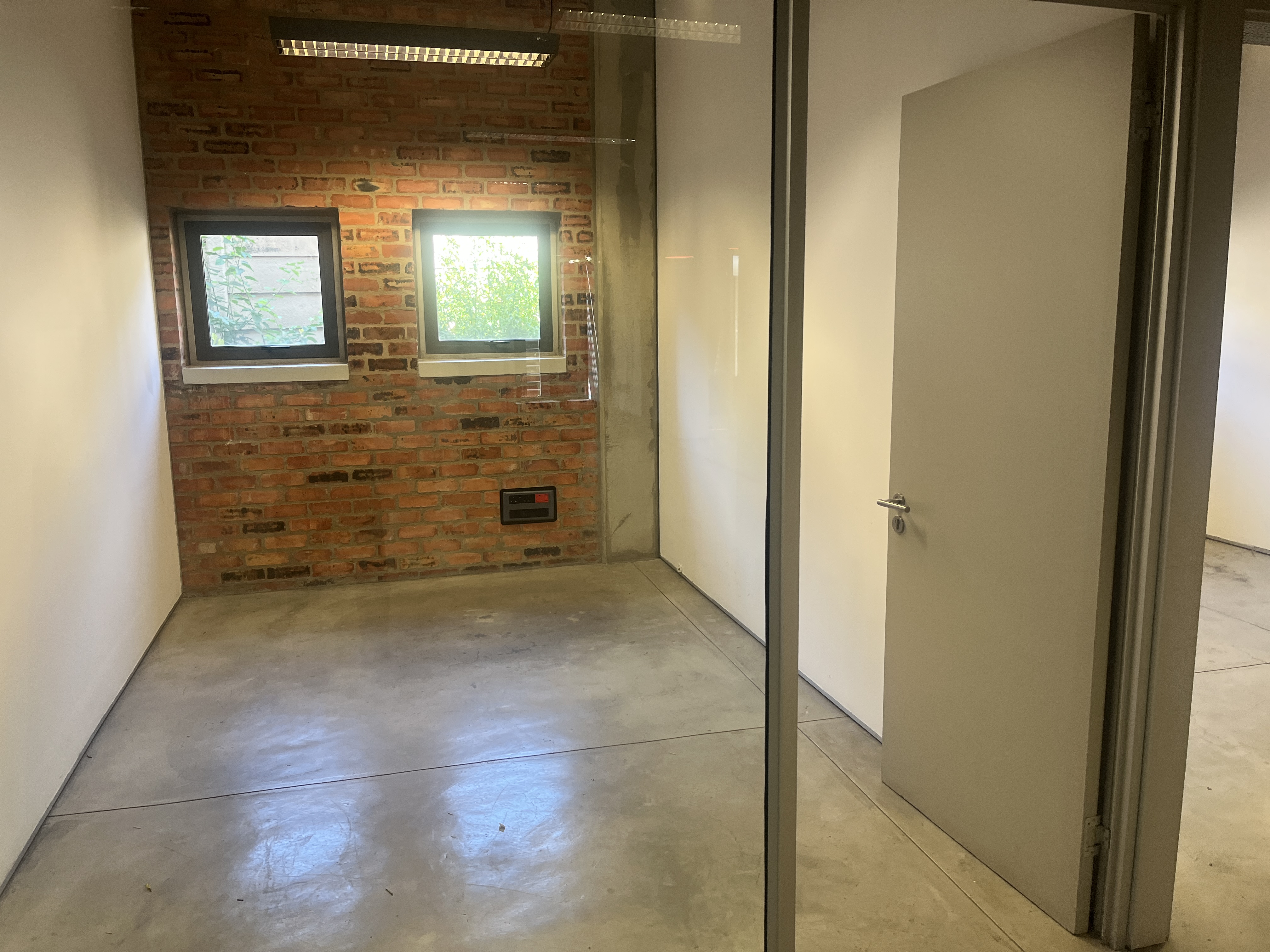 Office Space to rent at 4 Karen Street in Lyme Park