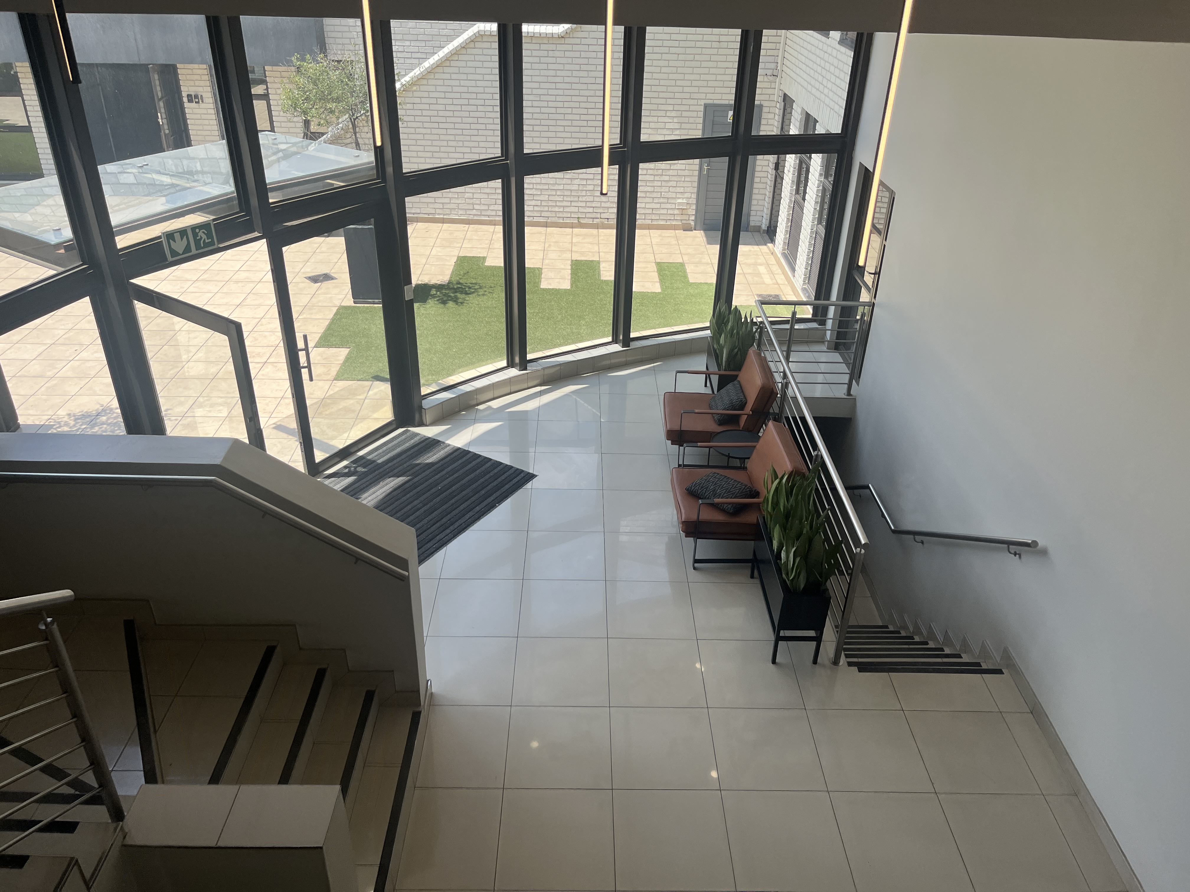 235m² Office Space to rent at Hurlingham Office Park in Hurlingham