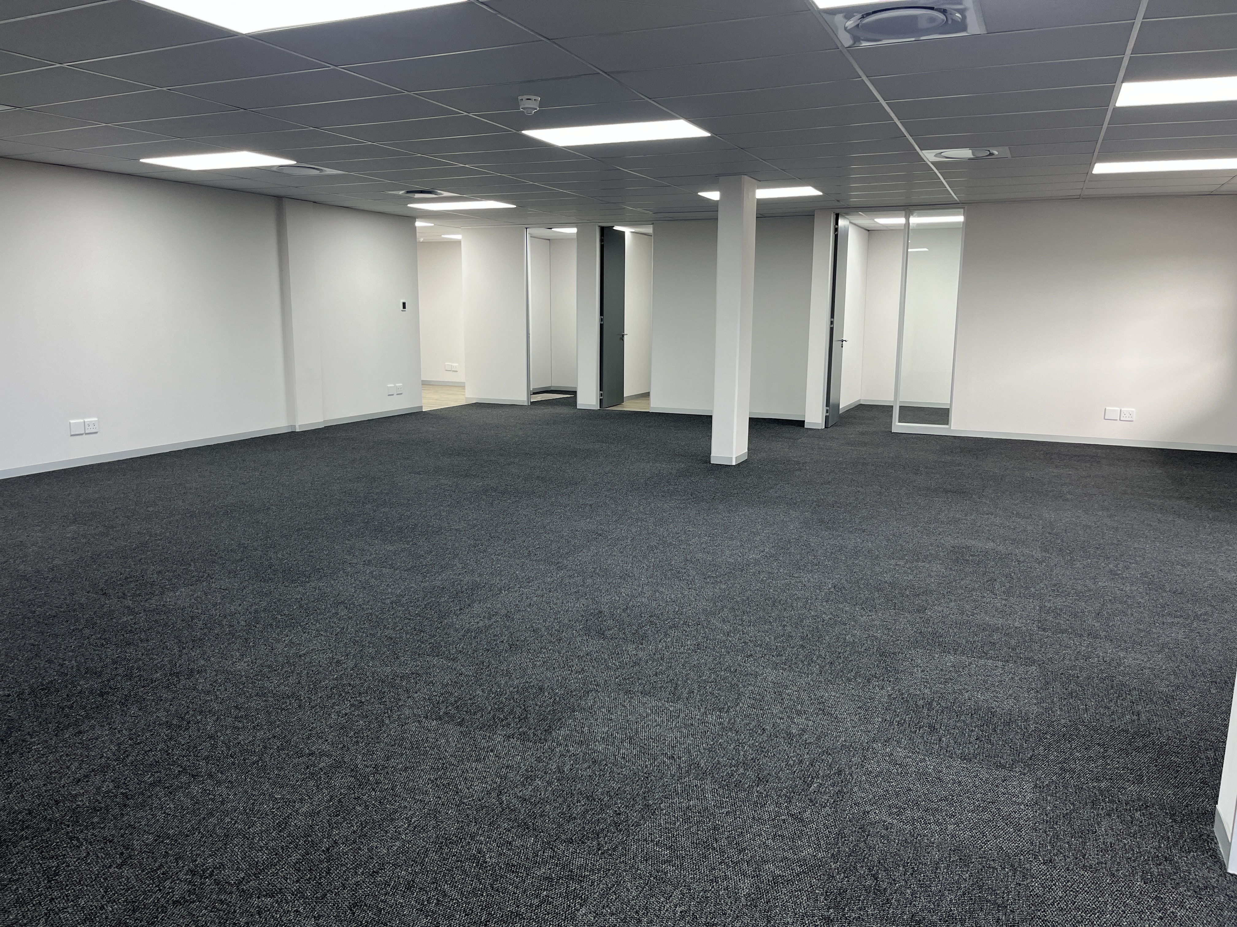 260m² Office Space to rent at Infinity Office Park Fourways in Dainfern