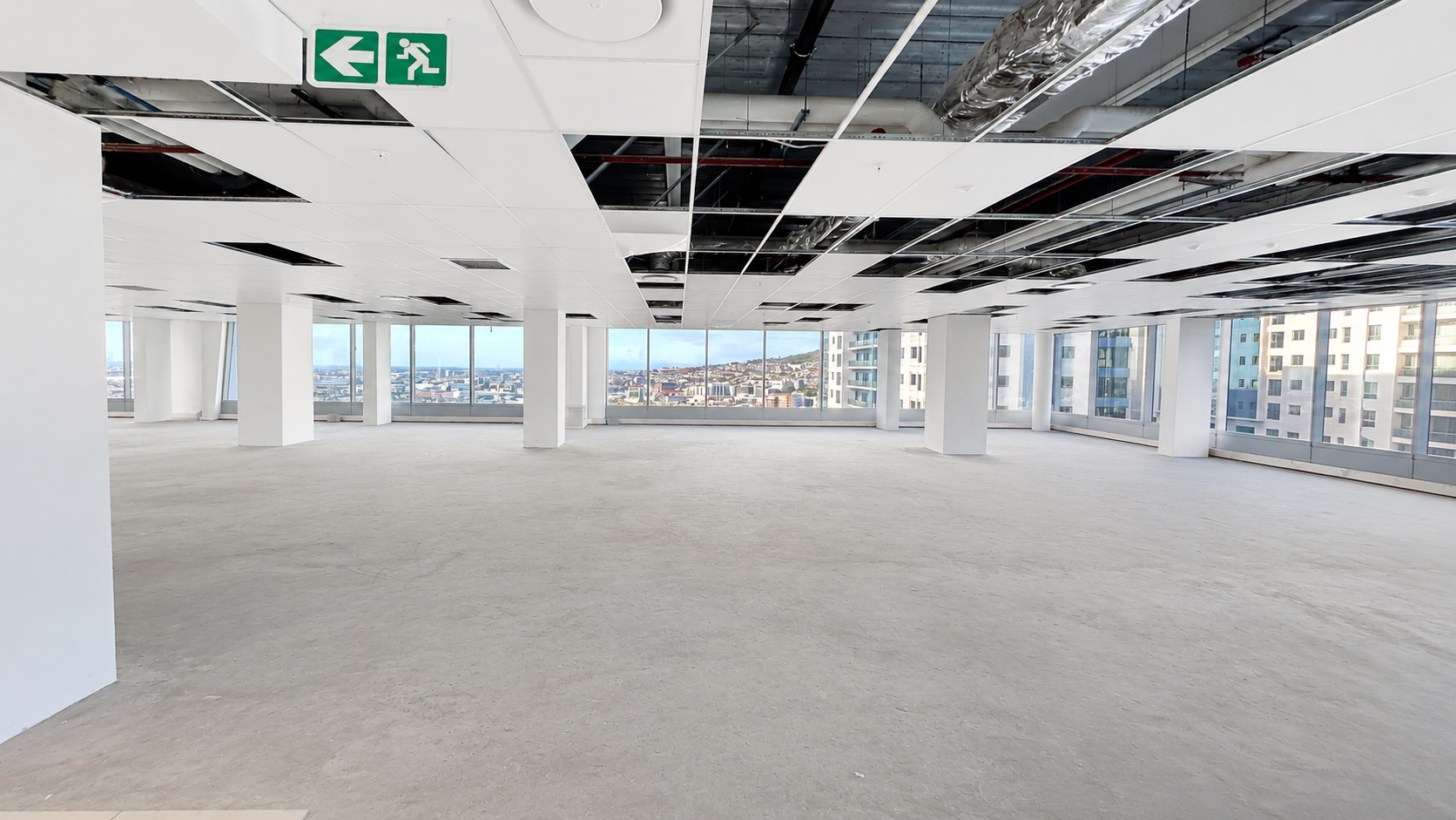 1 660m² Office Space to rent at The Halyard in Foreshore