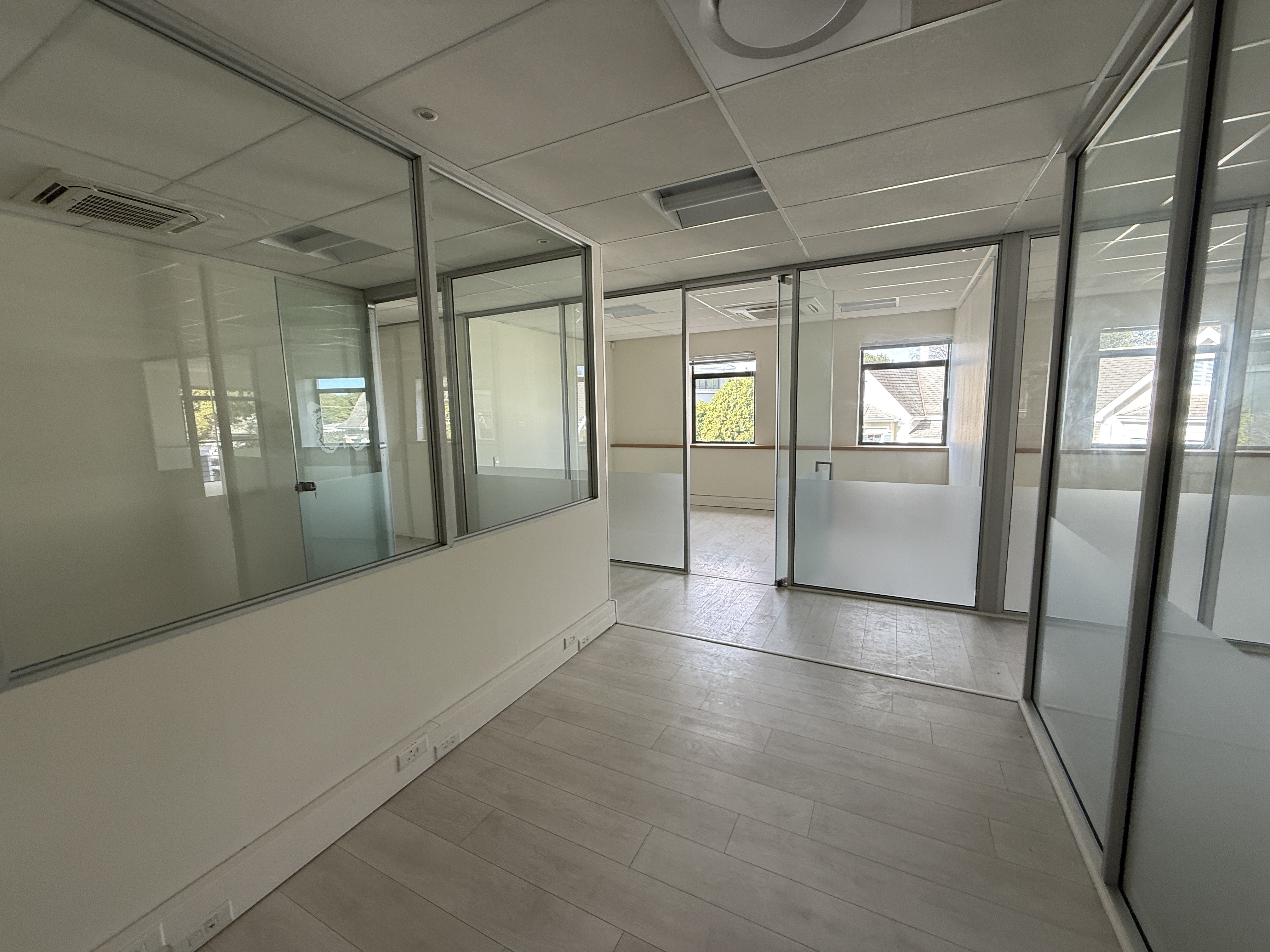 415m² Office Space to rent at Boundary Terraces in Newlands