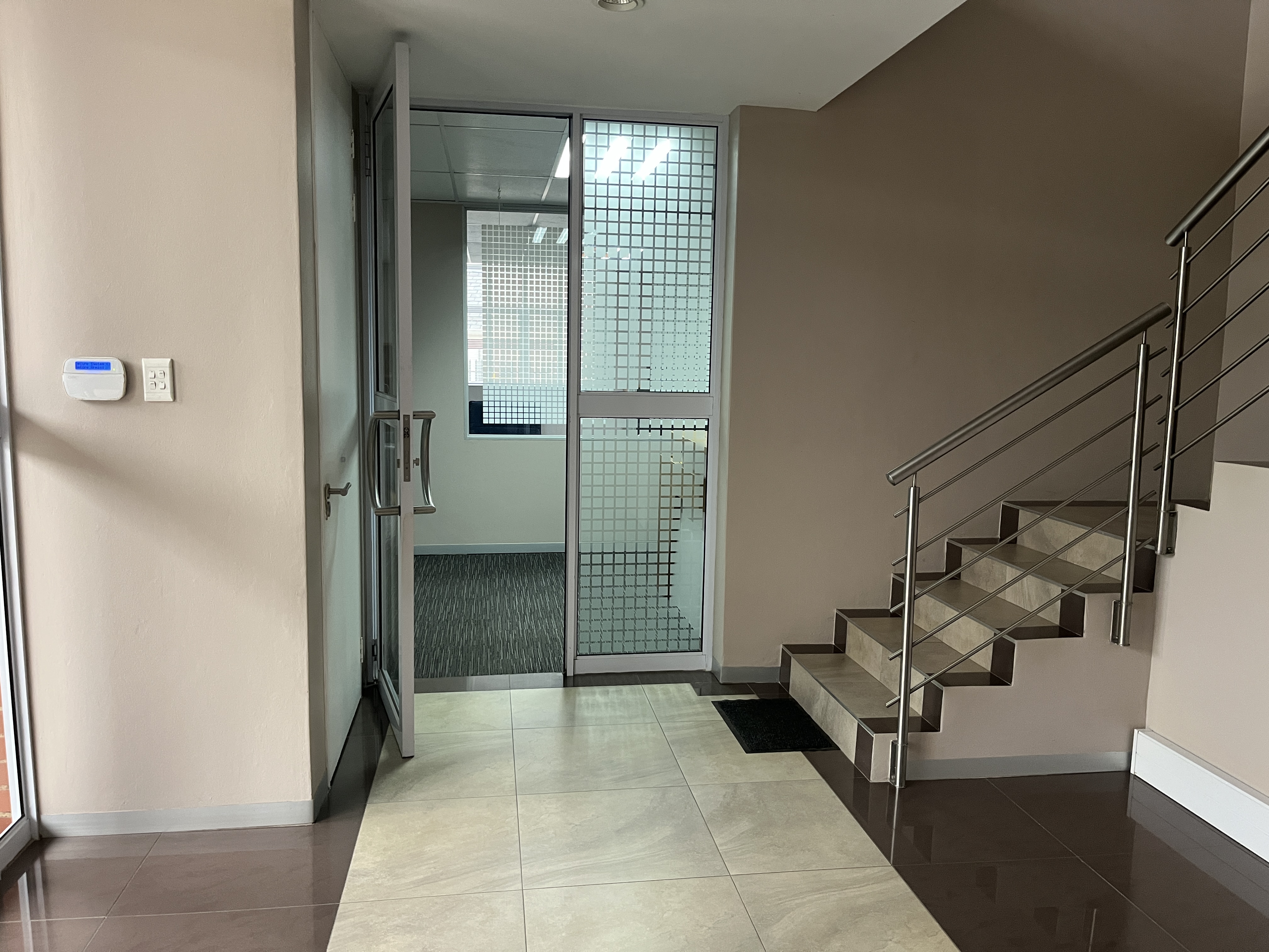 117m² Office Space to rent at Mulberry Hill Office Park in Dainfern