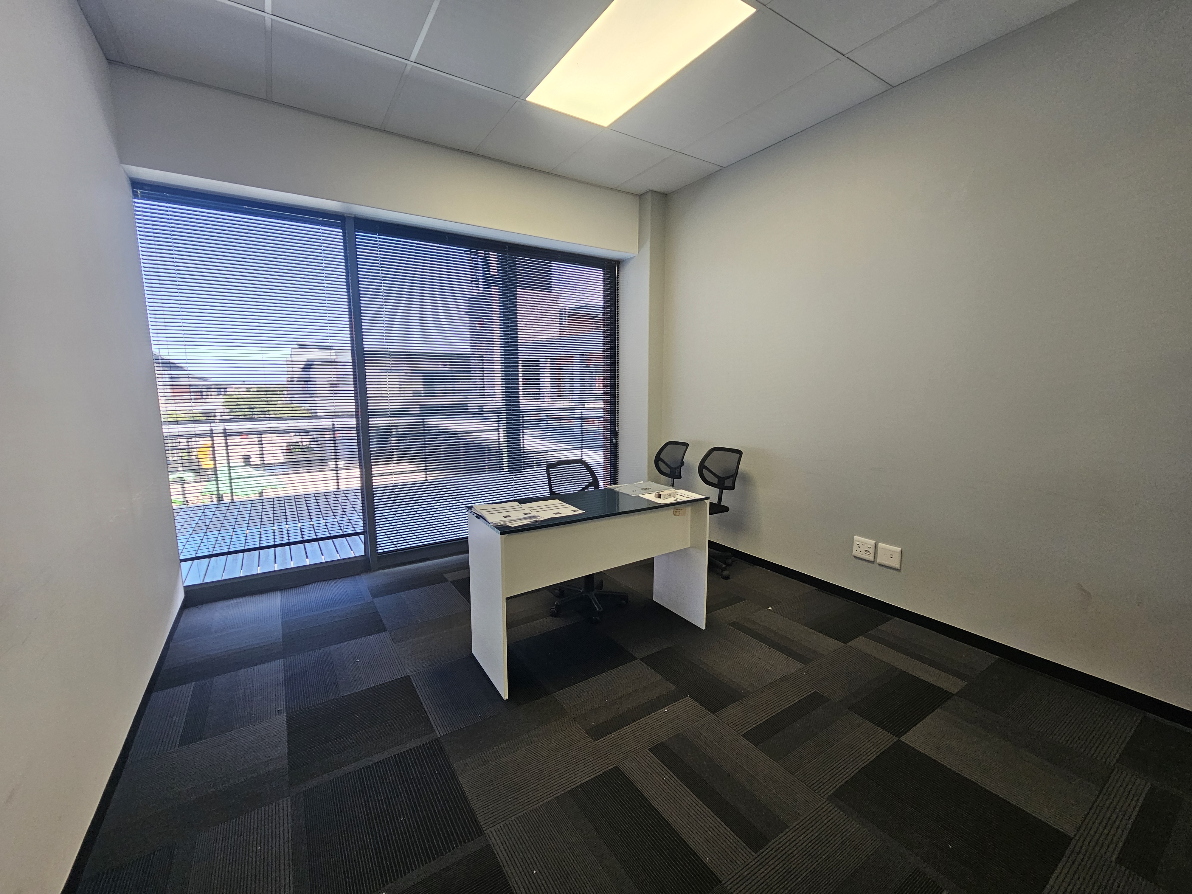 1 095m² Office Space to rent at Sable Square in Sanddrift