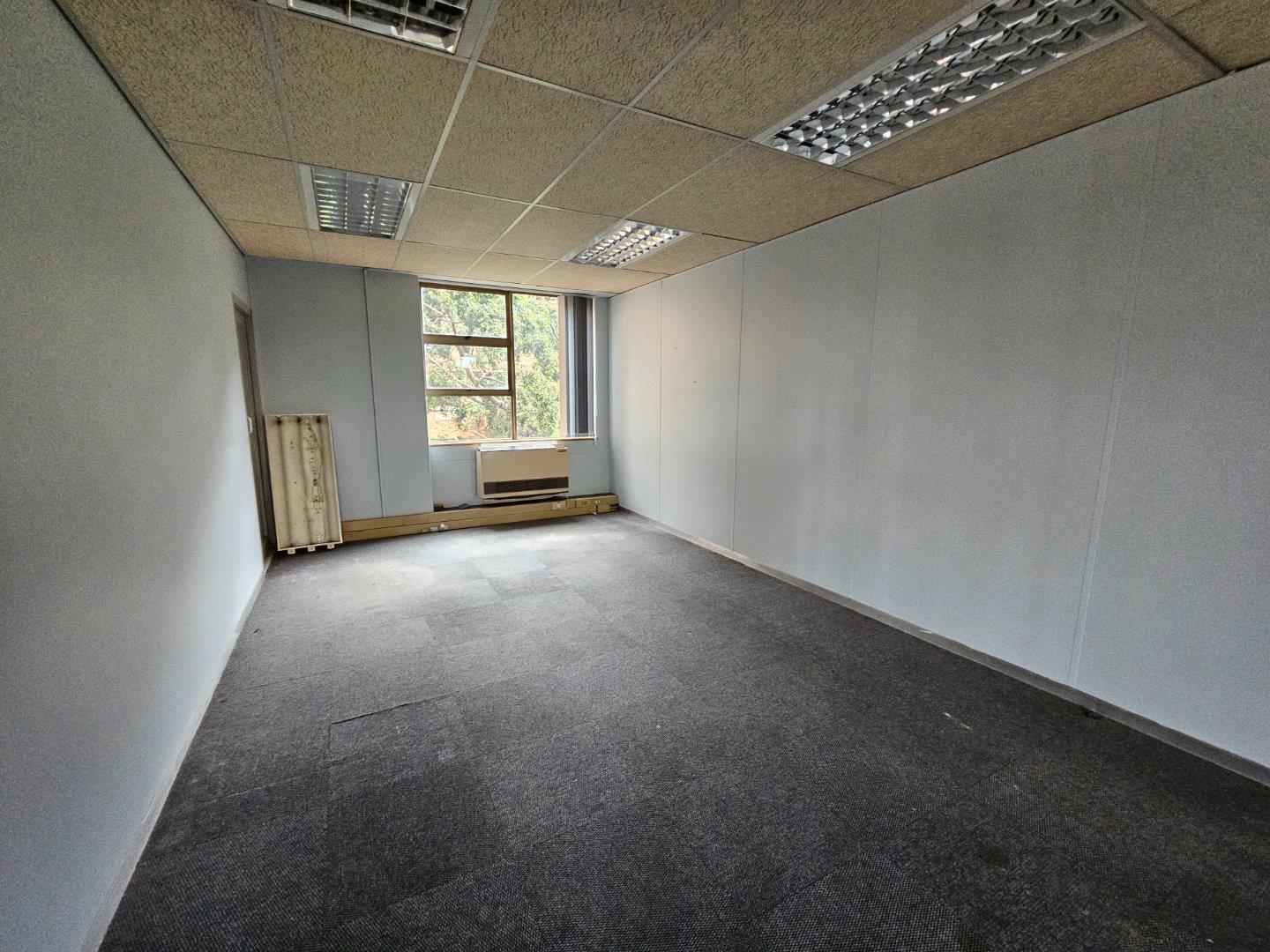 Office Space to rent at Louwville Place in Bellville CBD