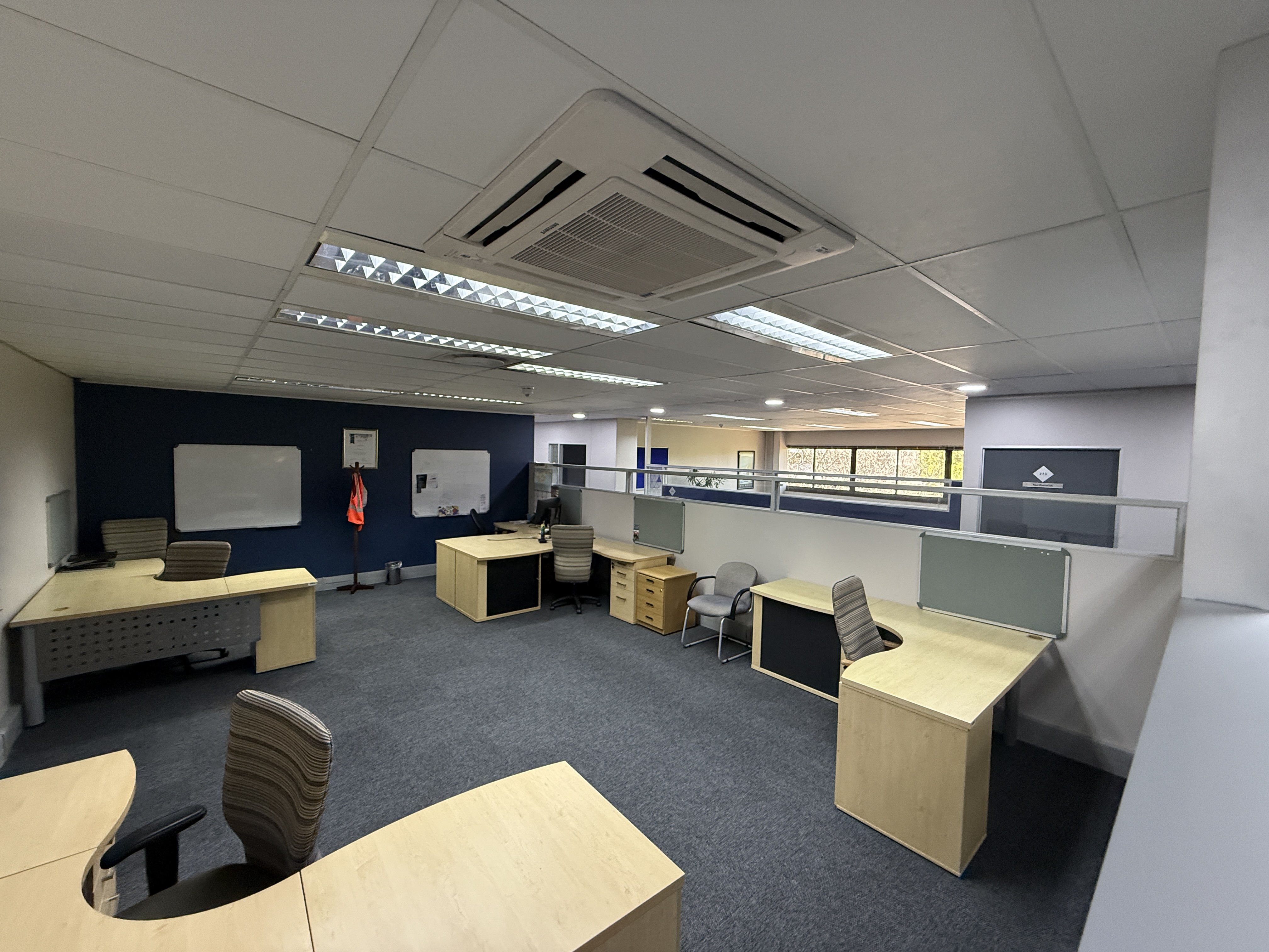 1 250m² Office Space to rent at Golf Park in Mowbray