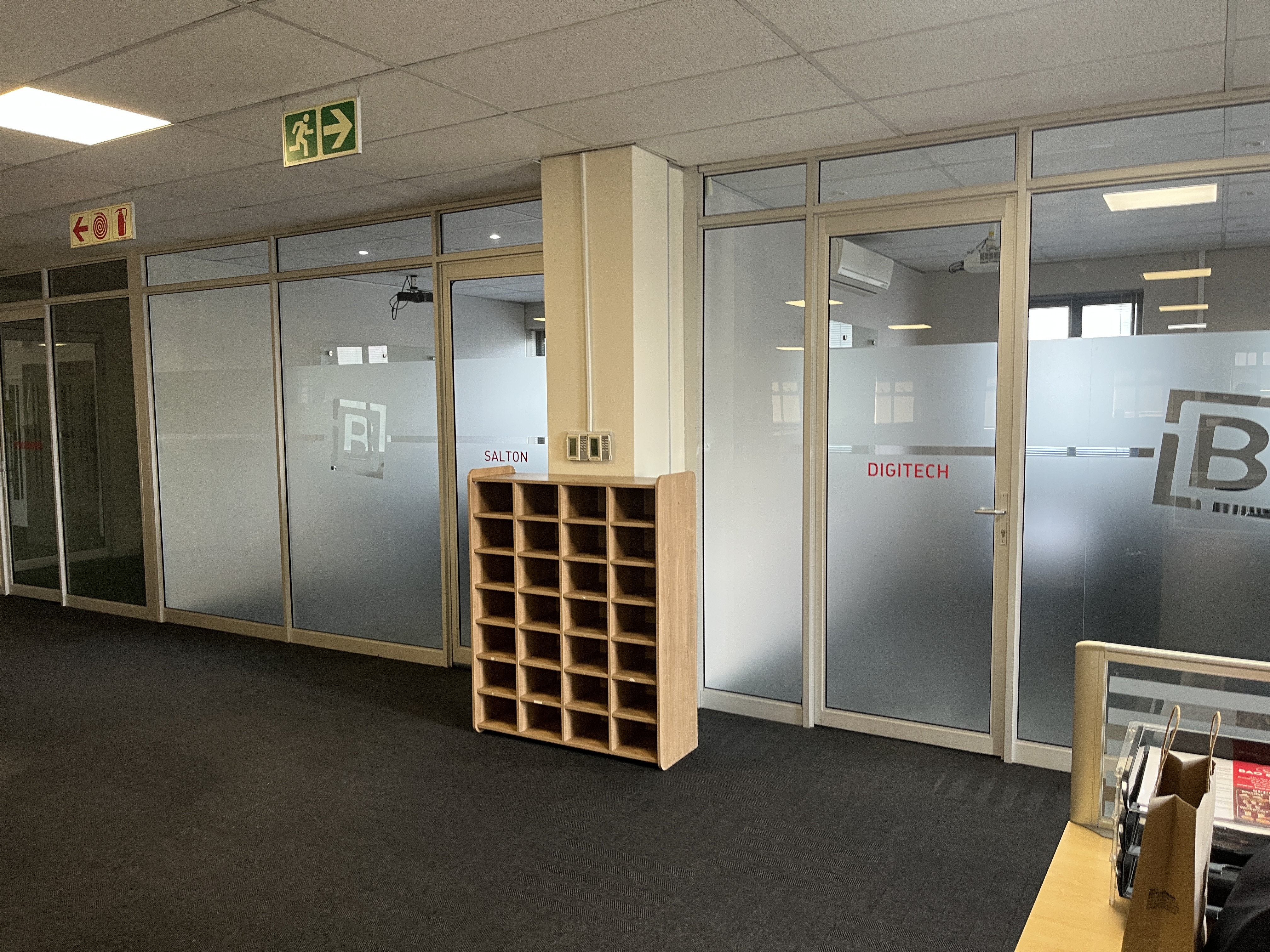 Office Space to rent at Pineslopes Shopping Centre in Fourways