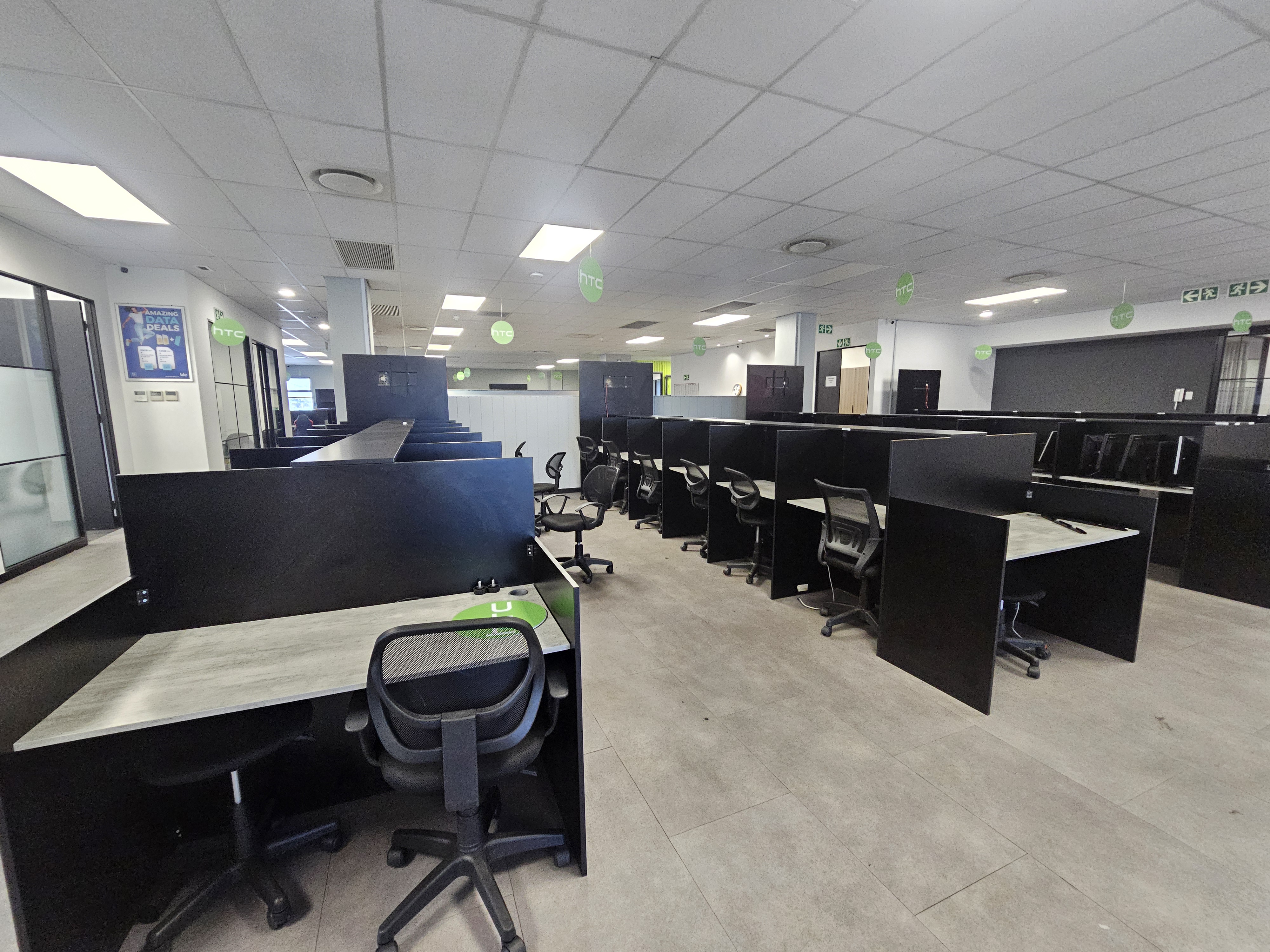 1 095m² Office Space to rent at Sable Square in Sanddrift
