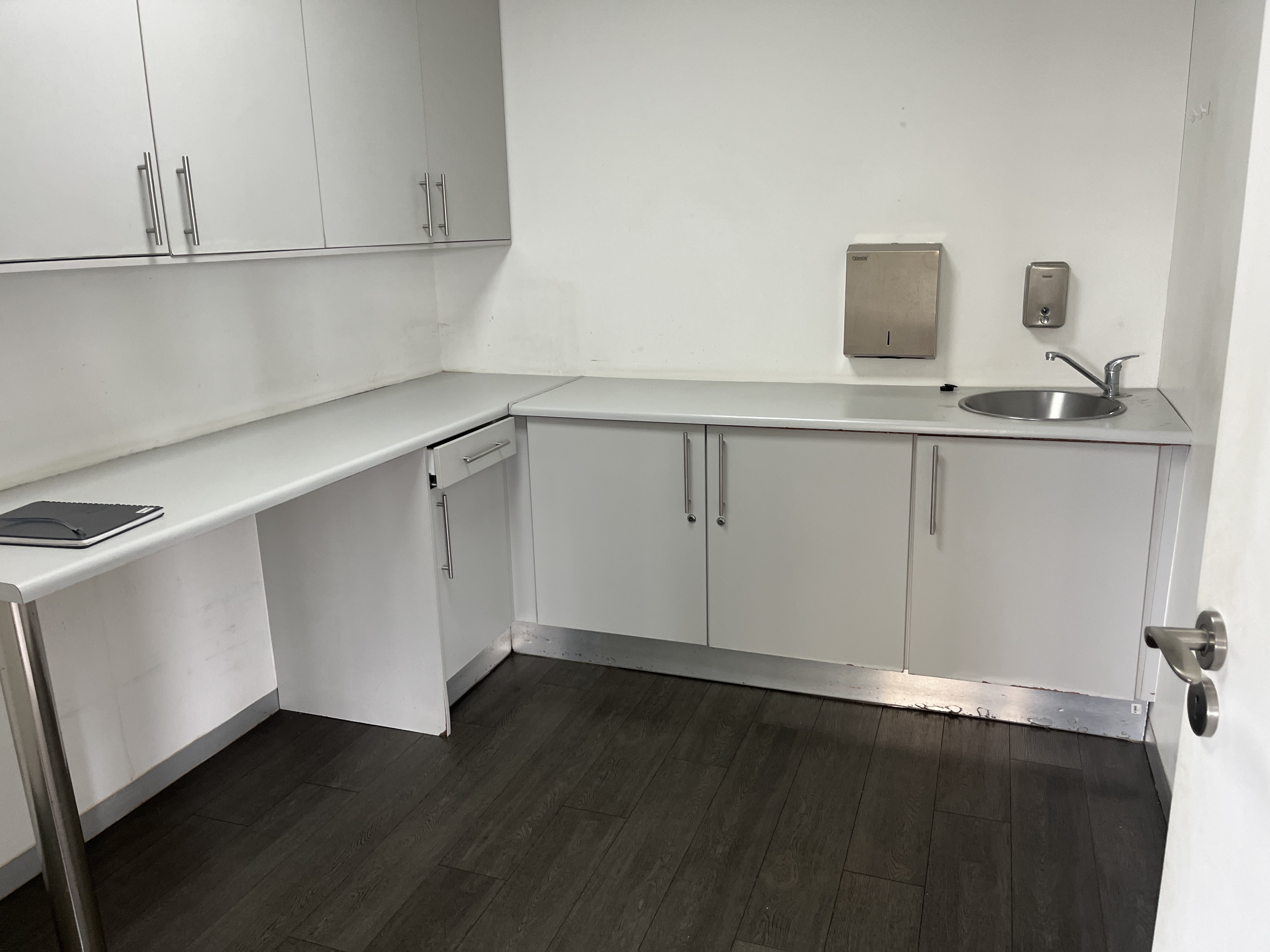 261m² Office Space to rent at 371 Rivonia Boulevard in Rivonia