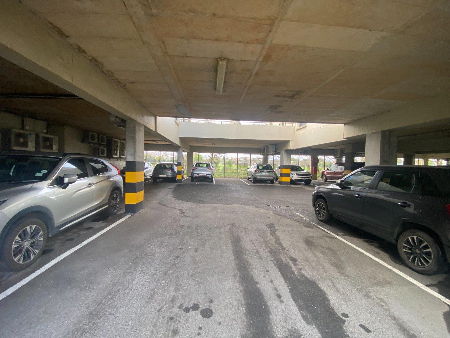 279m² Office Space to rent at The Beachhead in Somerset West Mall Triangle