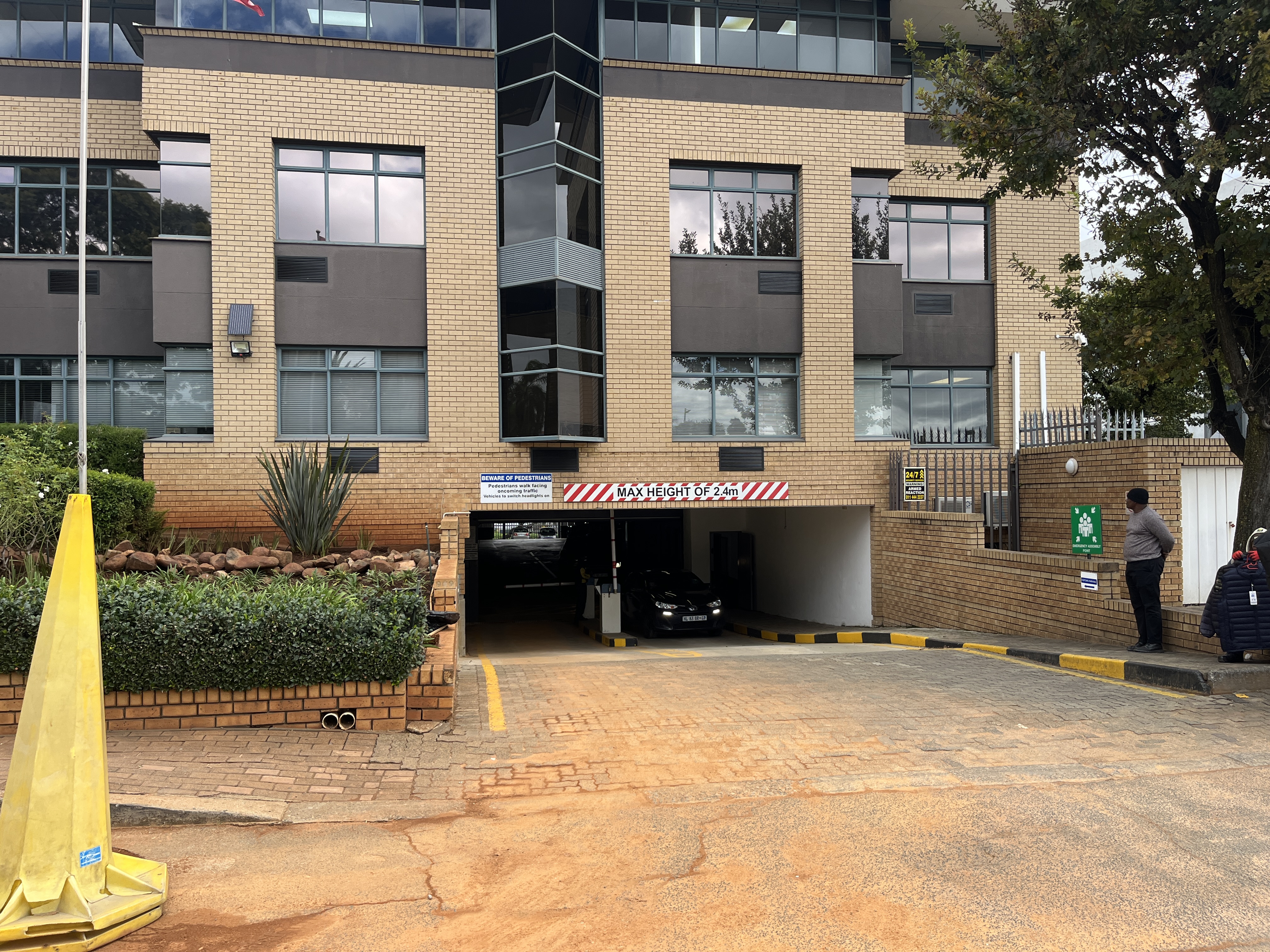 Office Space to rent at 371 Rivonia Boulevard in Rivonia