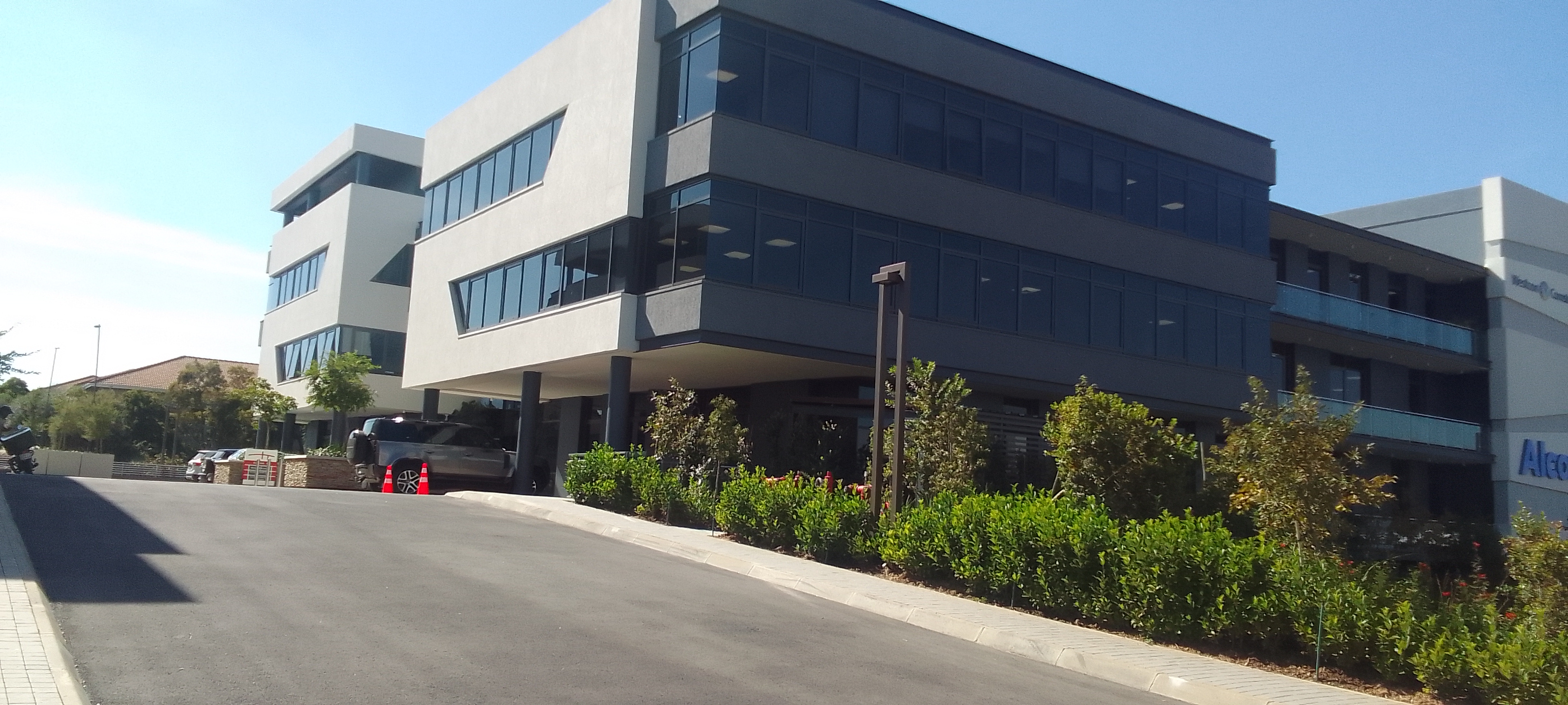 349m² Office Space to rent at Hertford Office Park in Waterfall