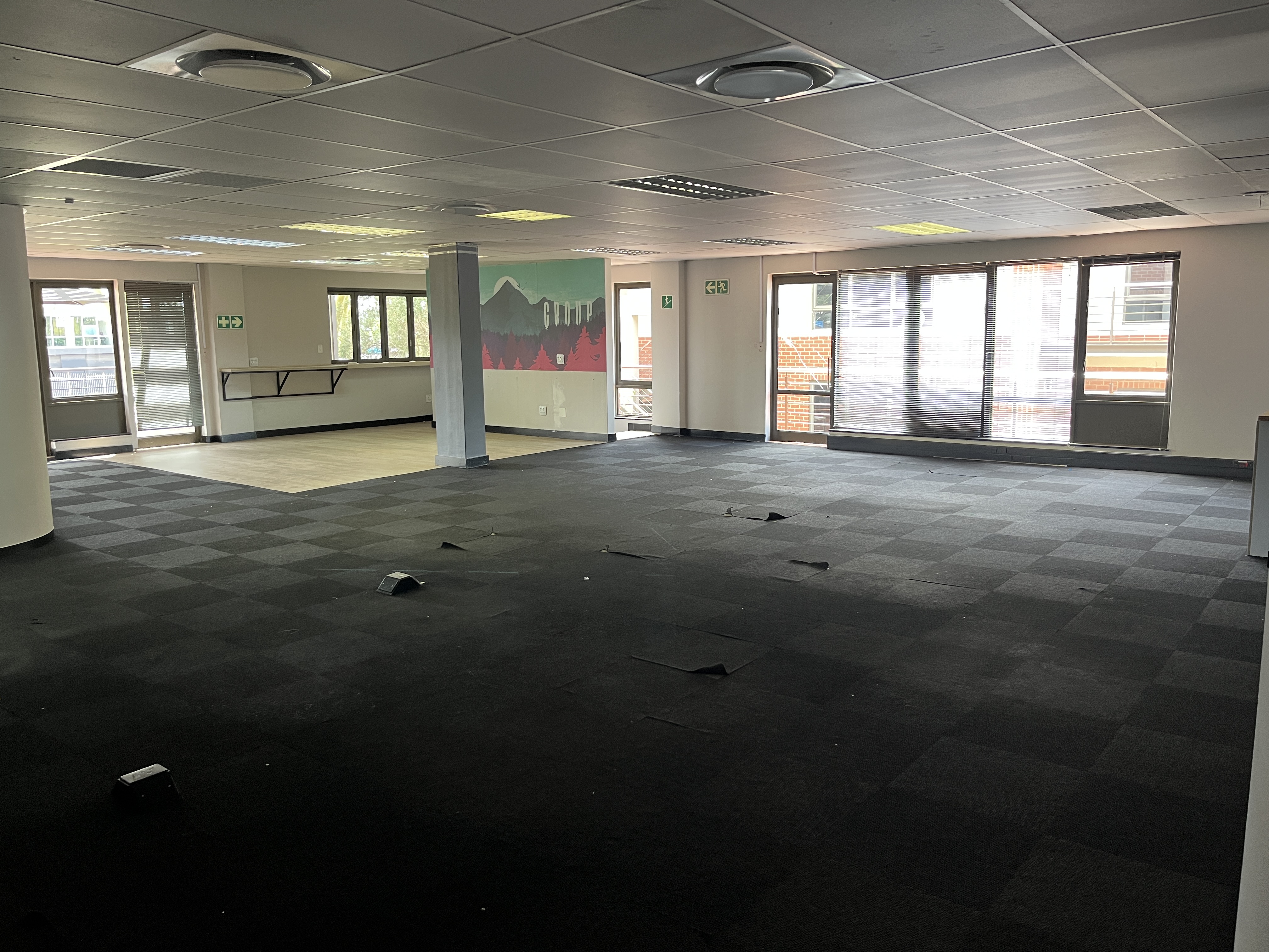 331m² Office Space to rent at Little Fourways Office Park in Magaliessig