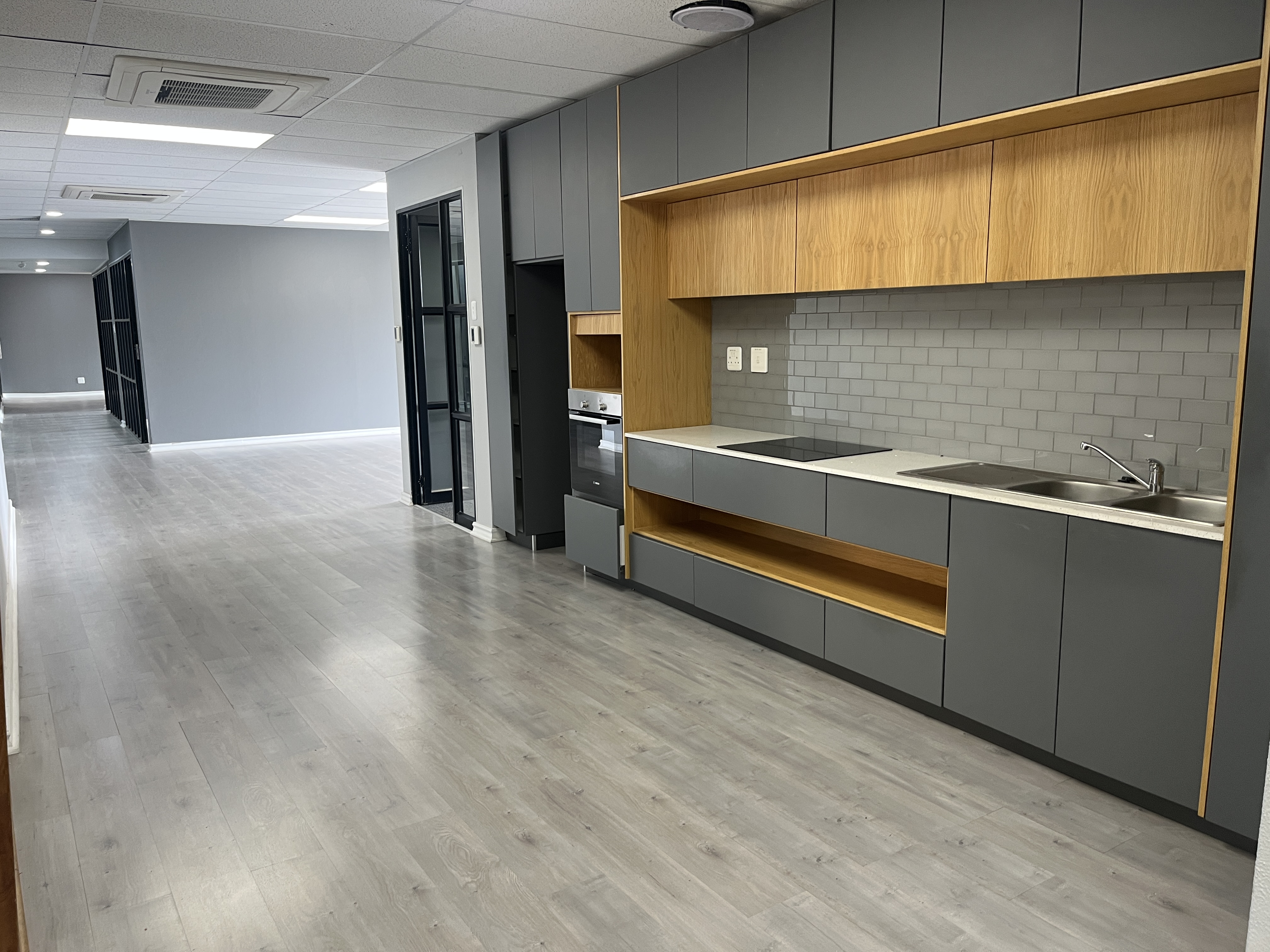 Office Space to rent at Silver Stream Business Park in Bryanston