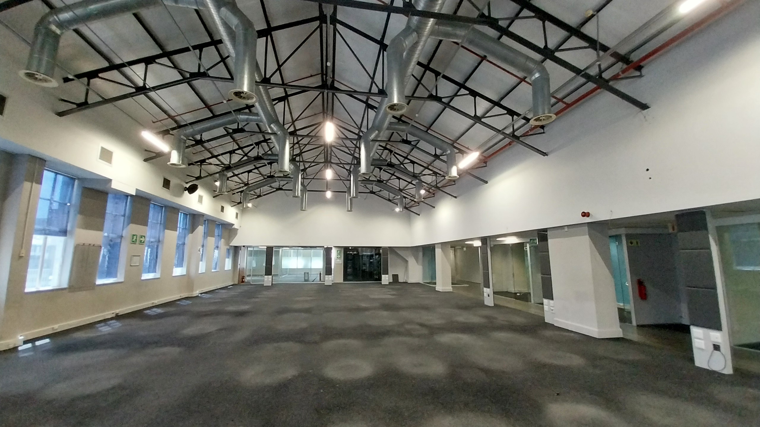 1 896m² Office Space to rent at 11 Adderley in Cape Town CBD