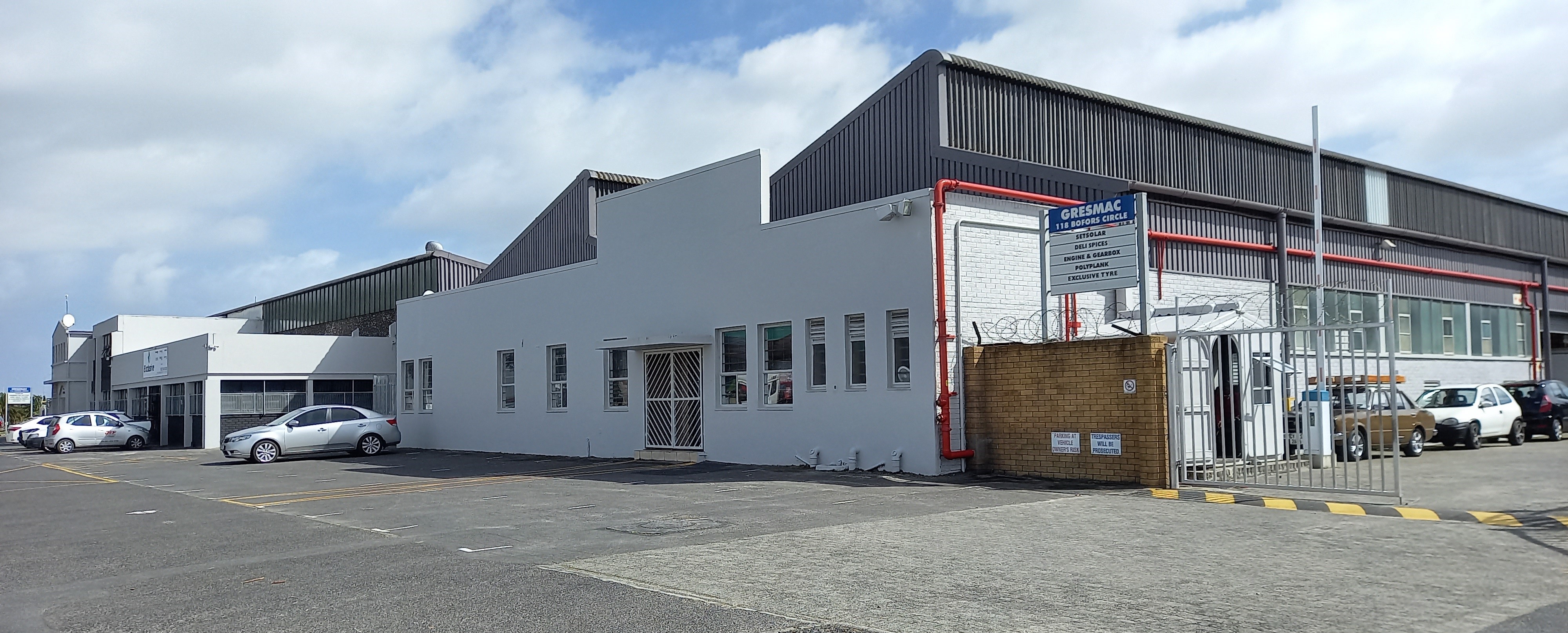 Warehouse to rent at 118 Bofors Circle - Gresmac in Epping Industrial