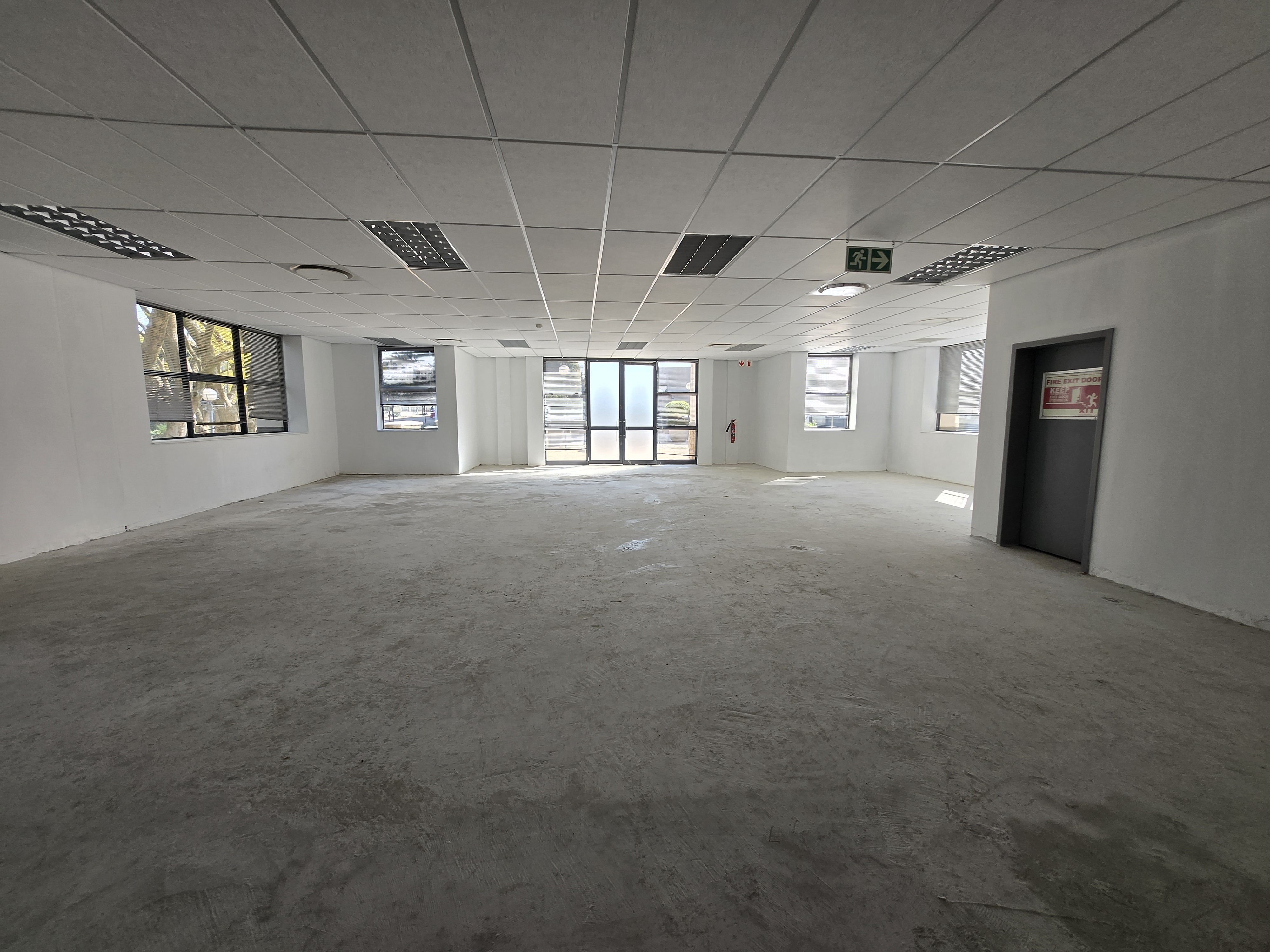 7 259m² Office Space to rent at 17 Fricker Road Illovo in Illovo