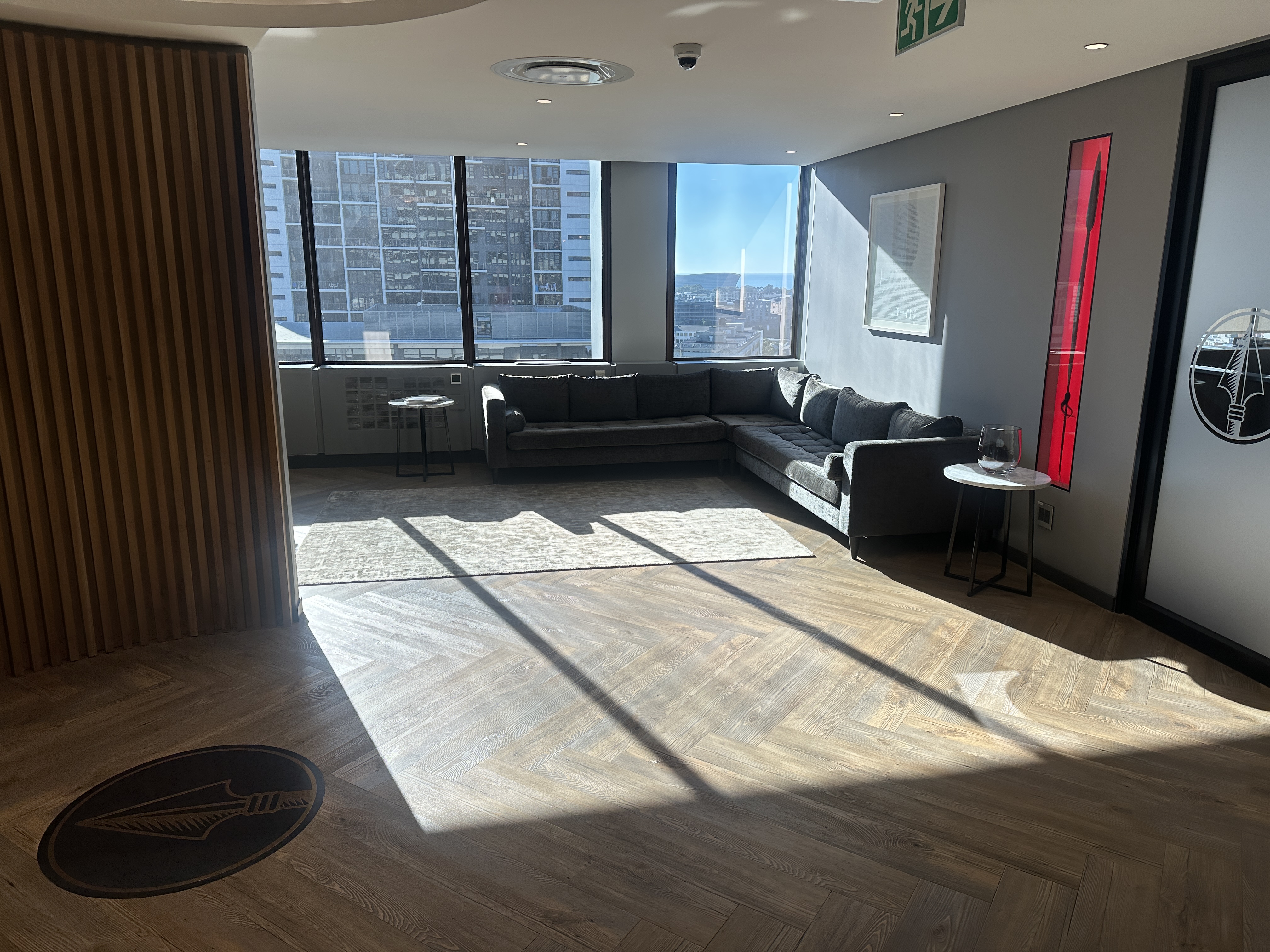 799m² Office Space to rent at 2 Long Street in Cape Town CBD