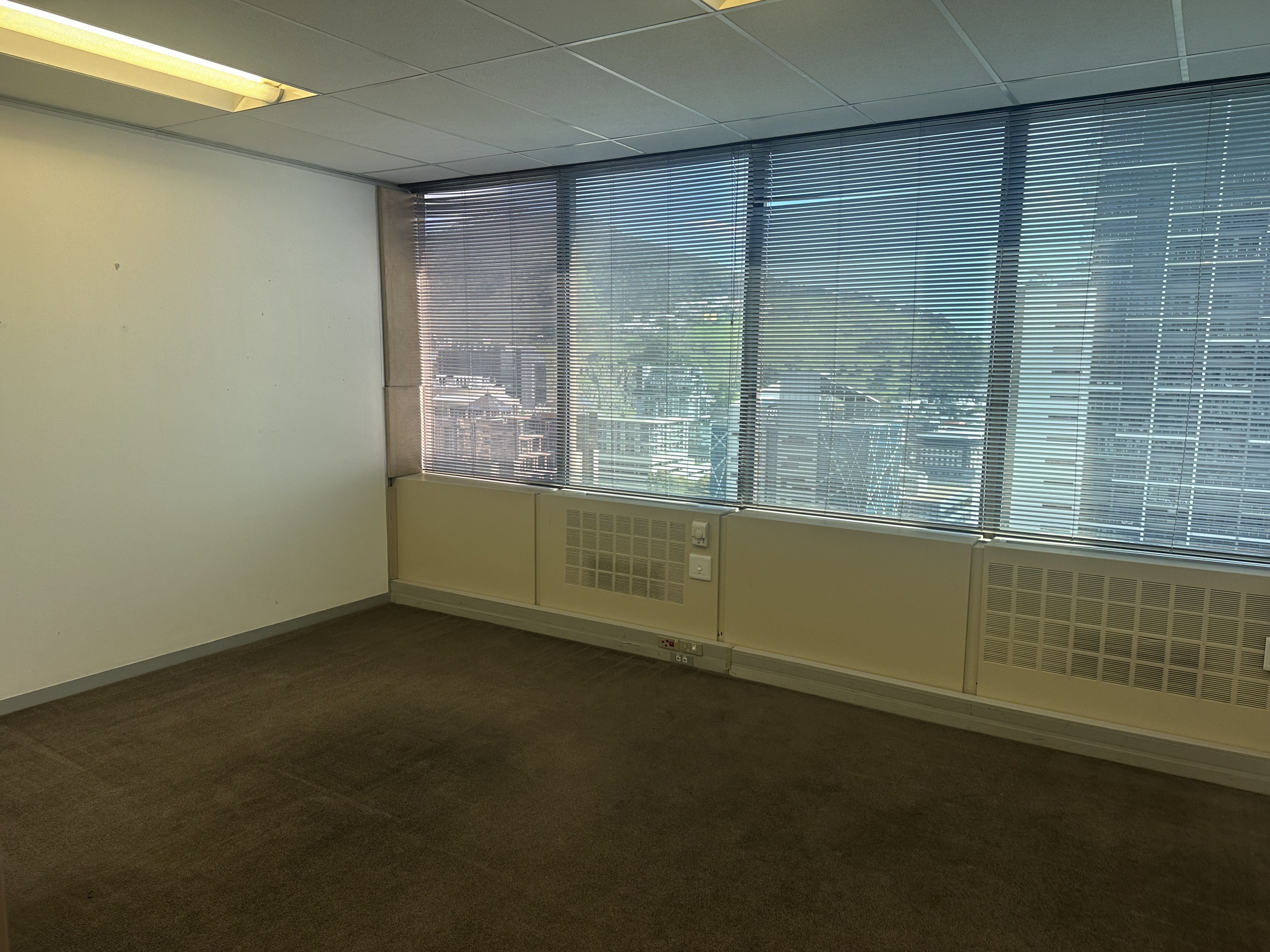 677m² Office Space to rent at 2 Long Street in Cape Town CBD
