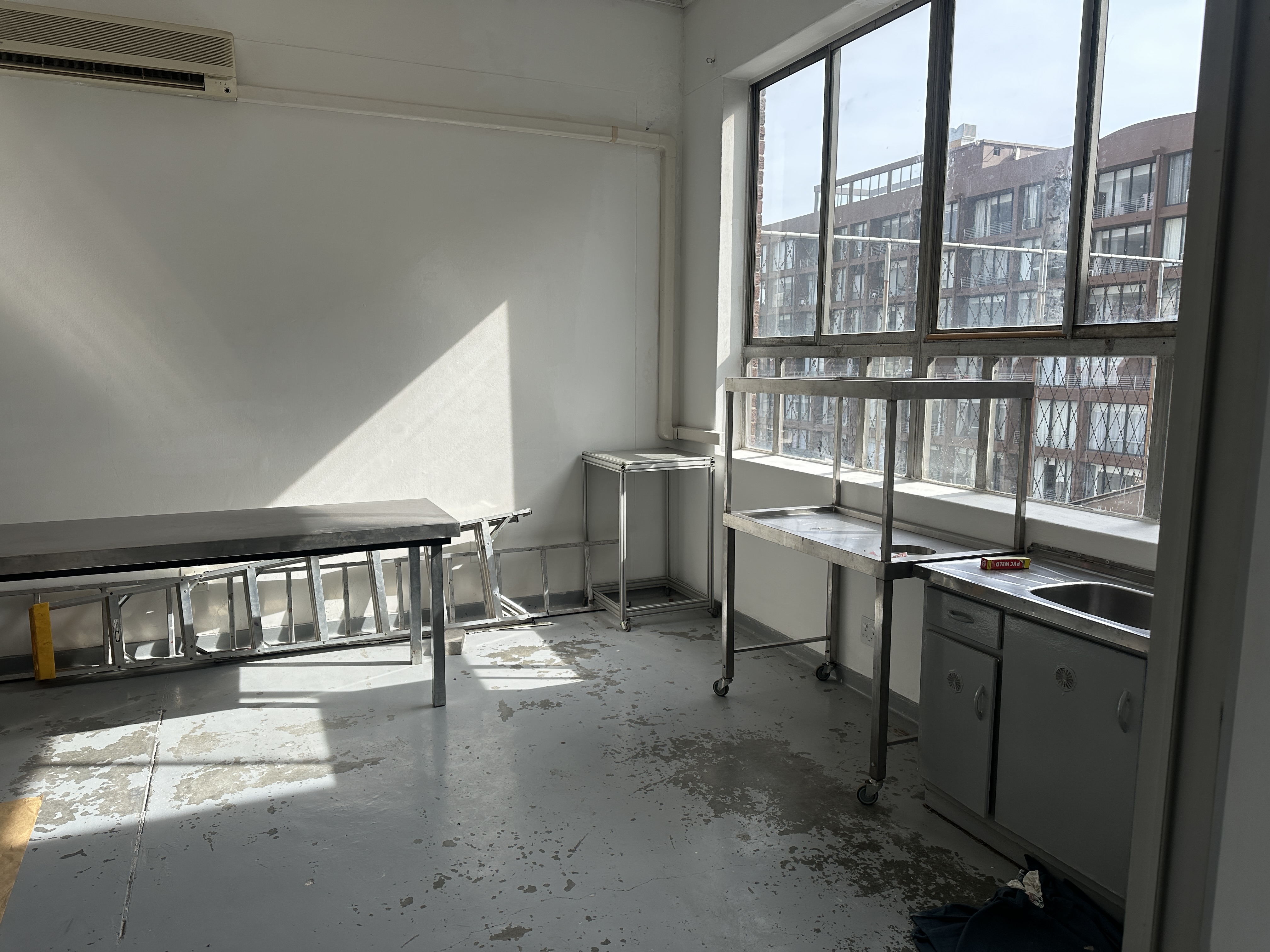 500m² Office Space to rent at 299 Albert Road in Woodstock