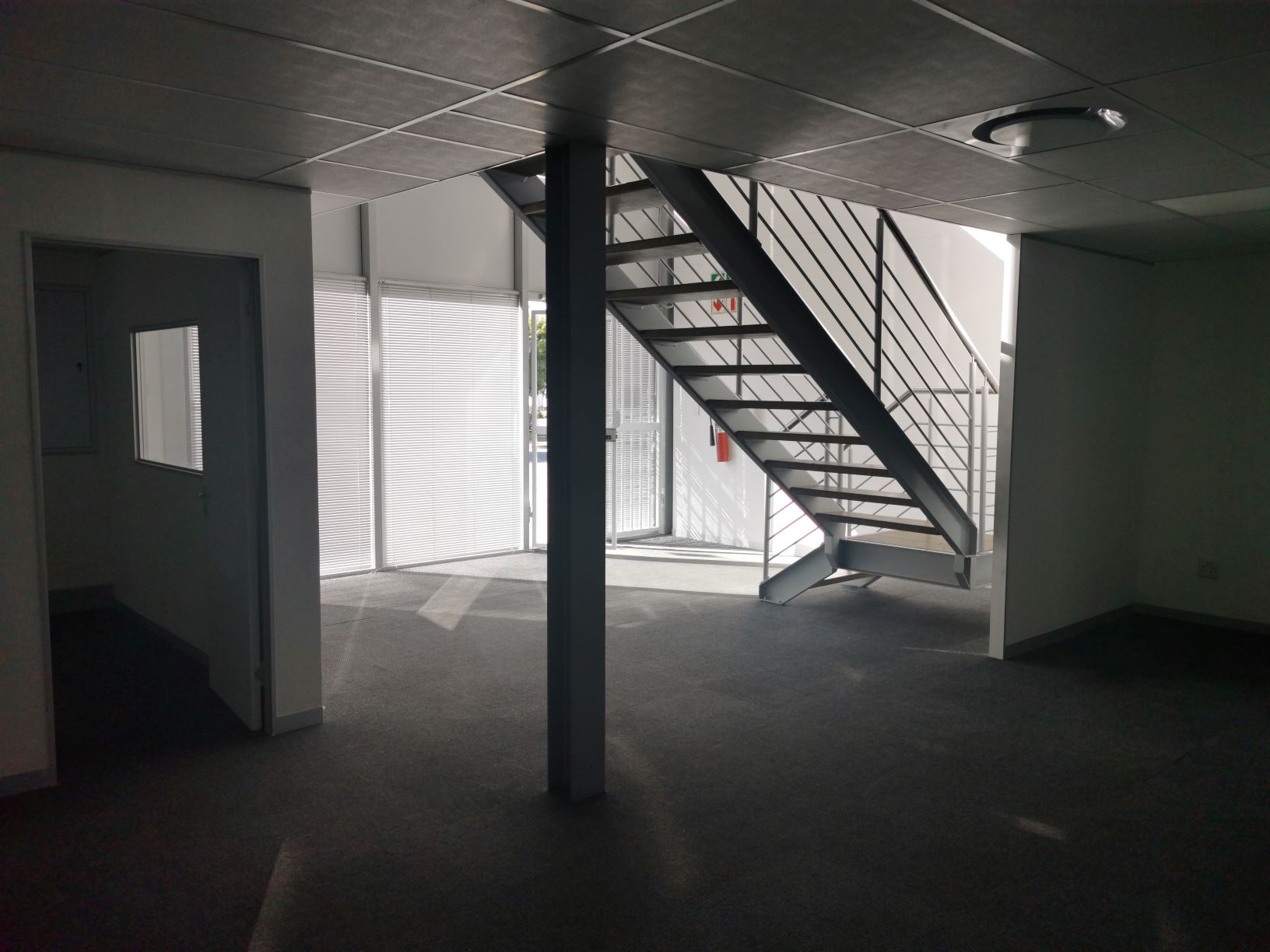 547m² Warehouse to rent at 3 On London in Brackenfell Industria