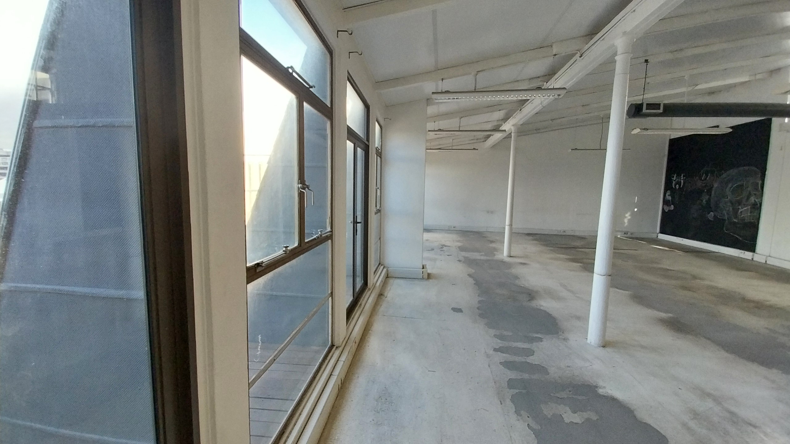 195m² Office Space to rent at 32 St Georges Mall in Cape Town CBD