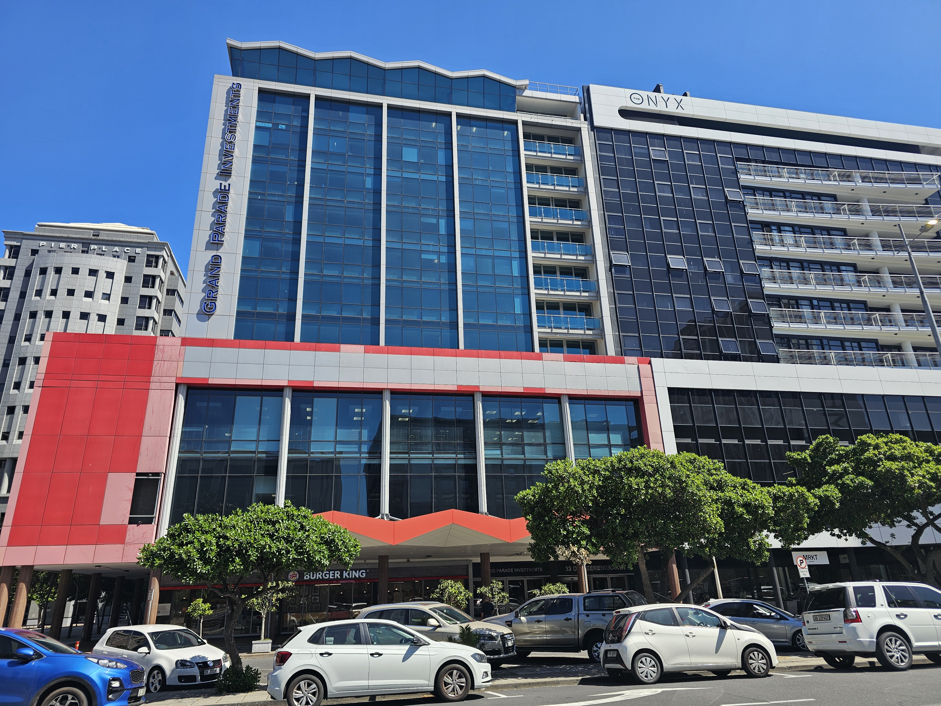 668m² Office Space to rent at 33 On Heerengracht in Cape Town CBD