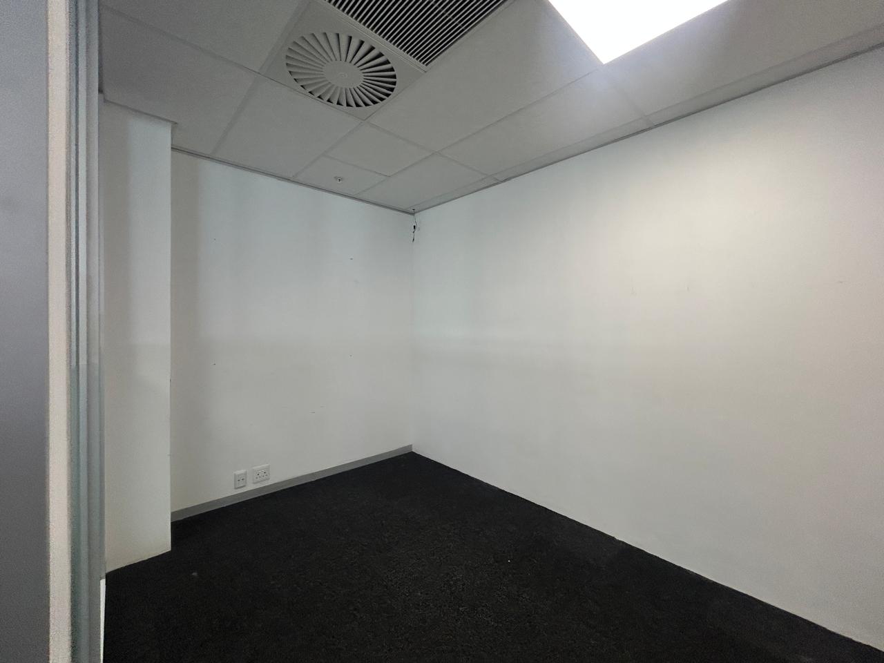 625m² Office Space to rent at 35 Lower Long Street in Cape Town CBD