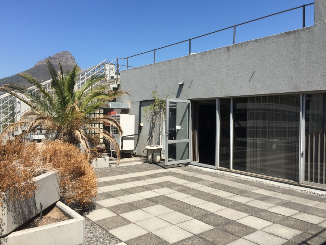 858m² Office Space to rent at 35 On Wale in Cape Town CBD