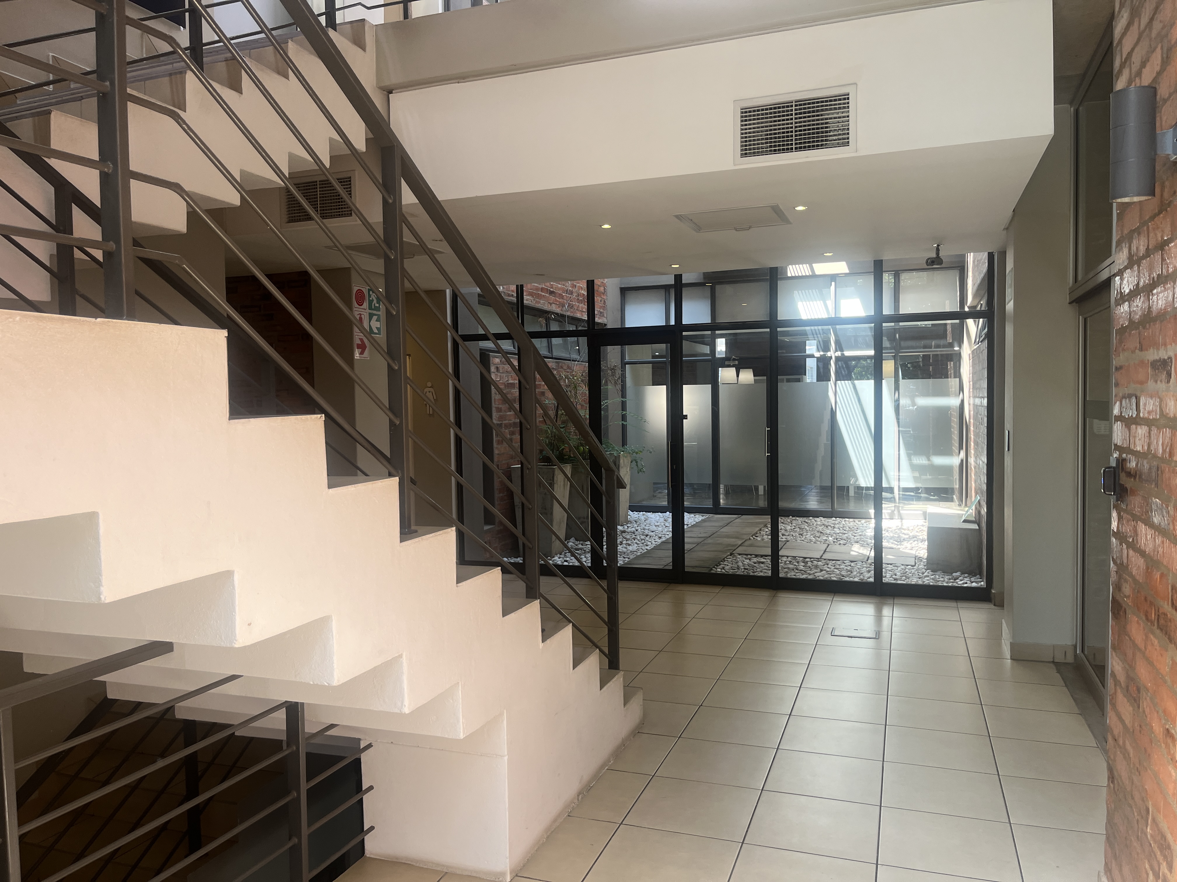 242m² Office Space to rent at 4 Karen Street in Lyme Park