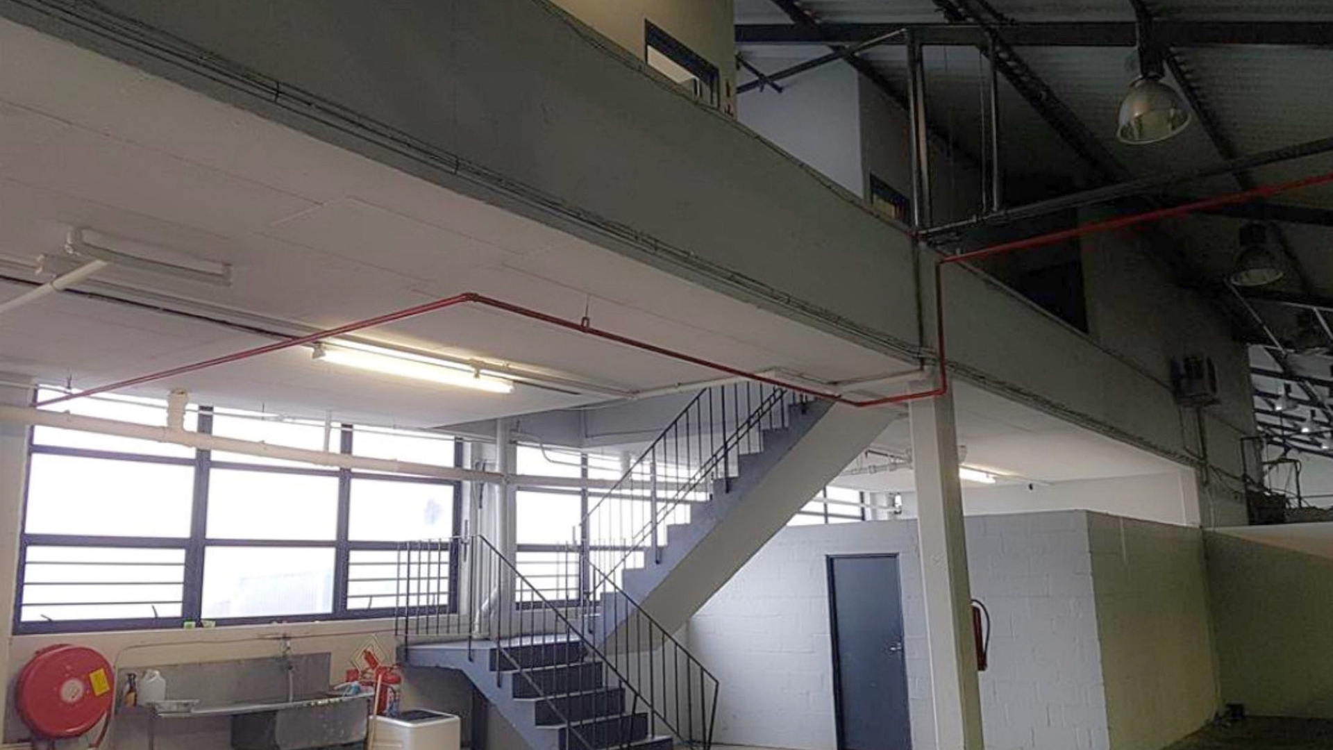 Warehouse to rent at 67 Carlisle Street in Paarden Eiland
