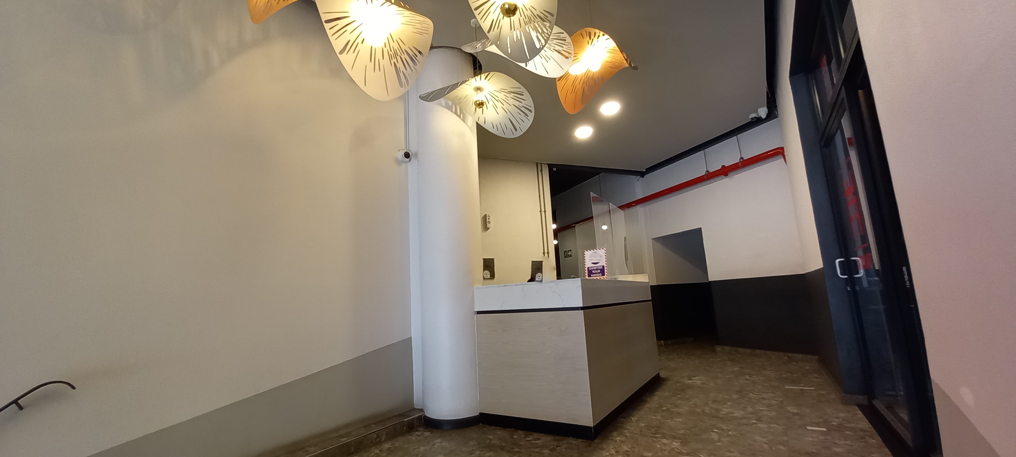 262m² Retail Shops to rent at 97 Durham Avenue in Salt River